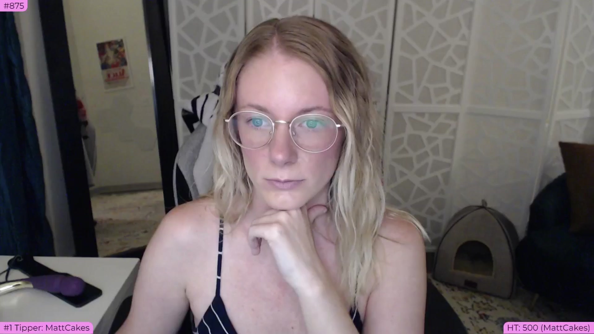 Gallery image thumbnail from BDAYTeecake's myfreecams stream on, 07/03/2024, 02:42 image 16 of 20