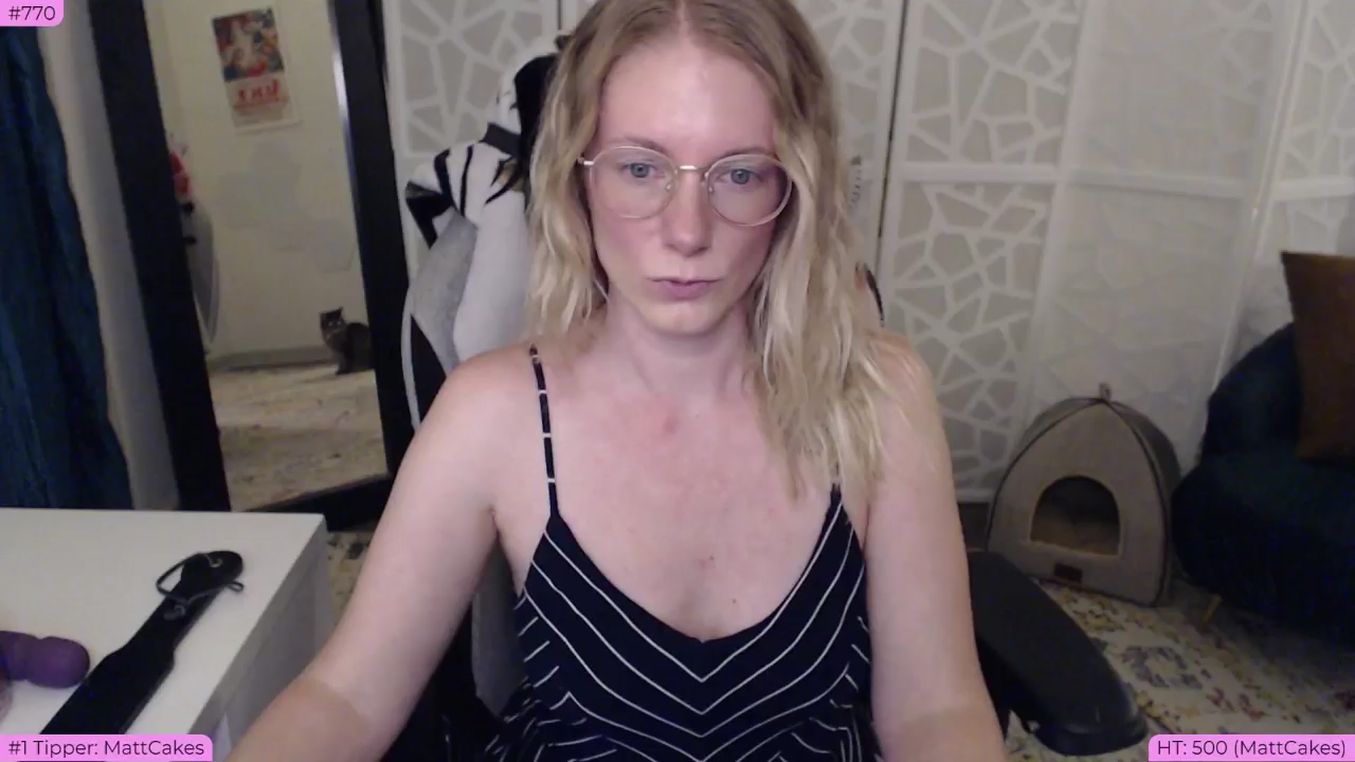 Gallery image thumbnail from BDAYTeecake's myfreecams stream on, 07/03/2024, 02:42 image 19 of 20