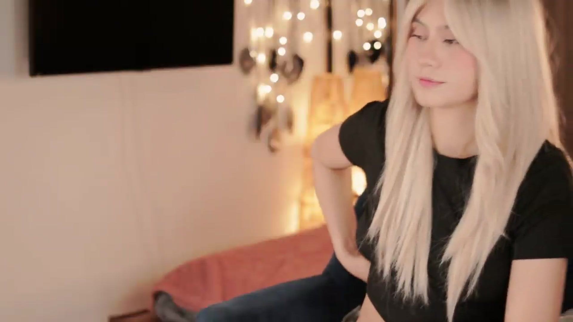 Gallery image thumbnail from BDAY_Shajkova's myfreecams stream on, 09/08/2026, 19:30 image 5 of 20