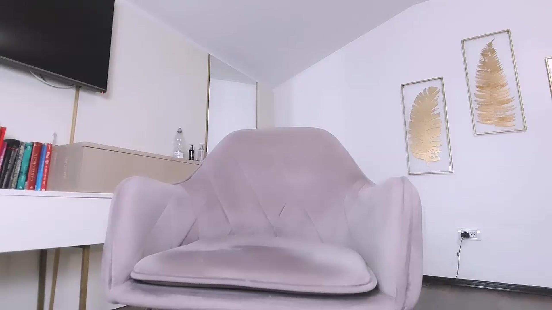 Gallery image thumbnail from BDAY_Ur_Wet_Desire's myfreecams stream on, 08/12/2026, 18:16 image 13 of 20