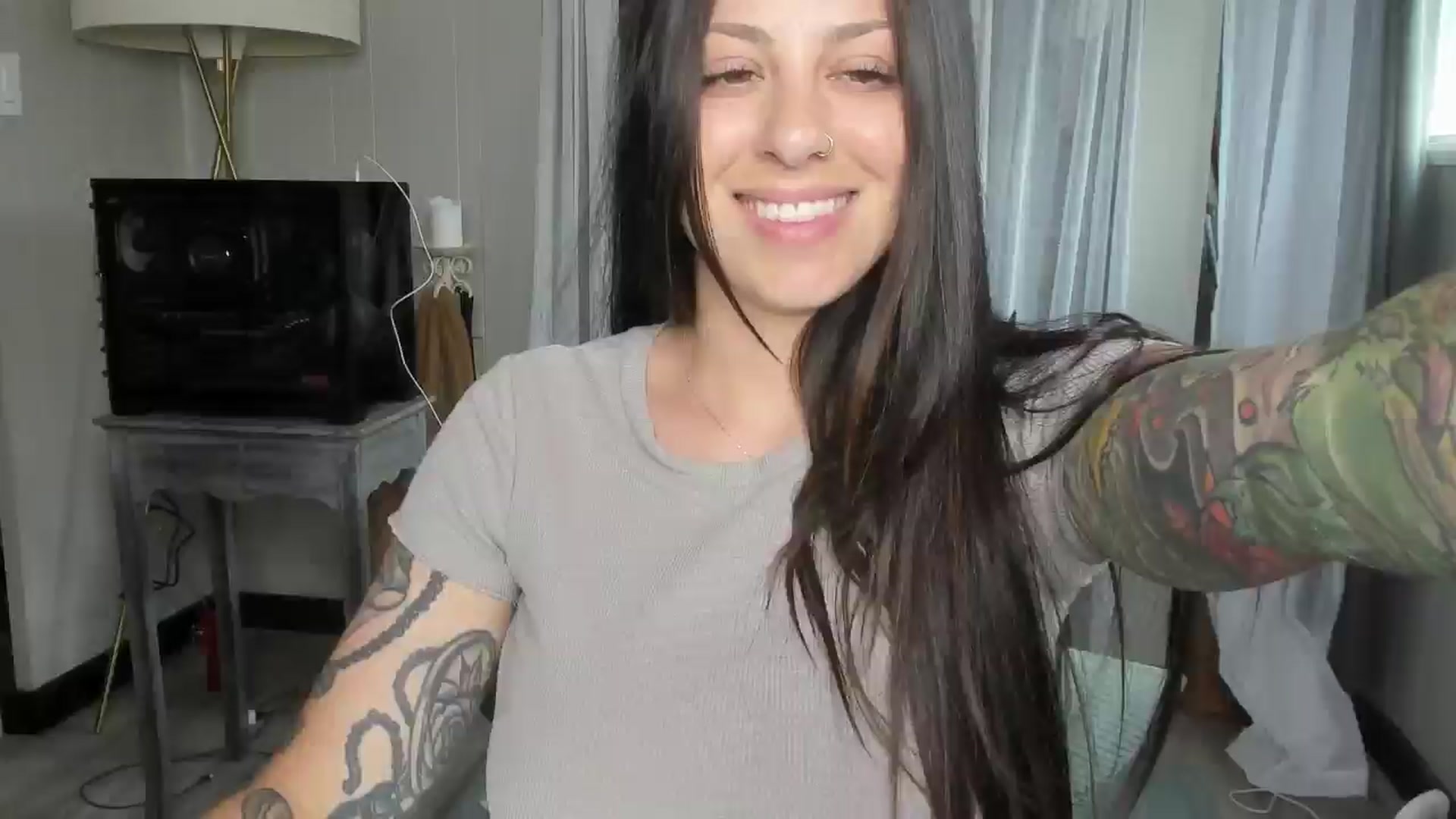 Gallery image thumbnail from BDAY_VICTORIA's myfreecams stream on, 08/20/2024, 01:37 image 16 of 20
