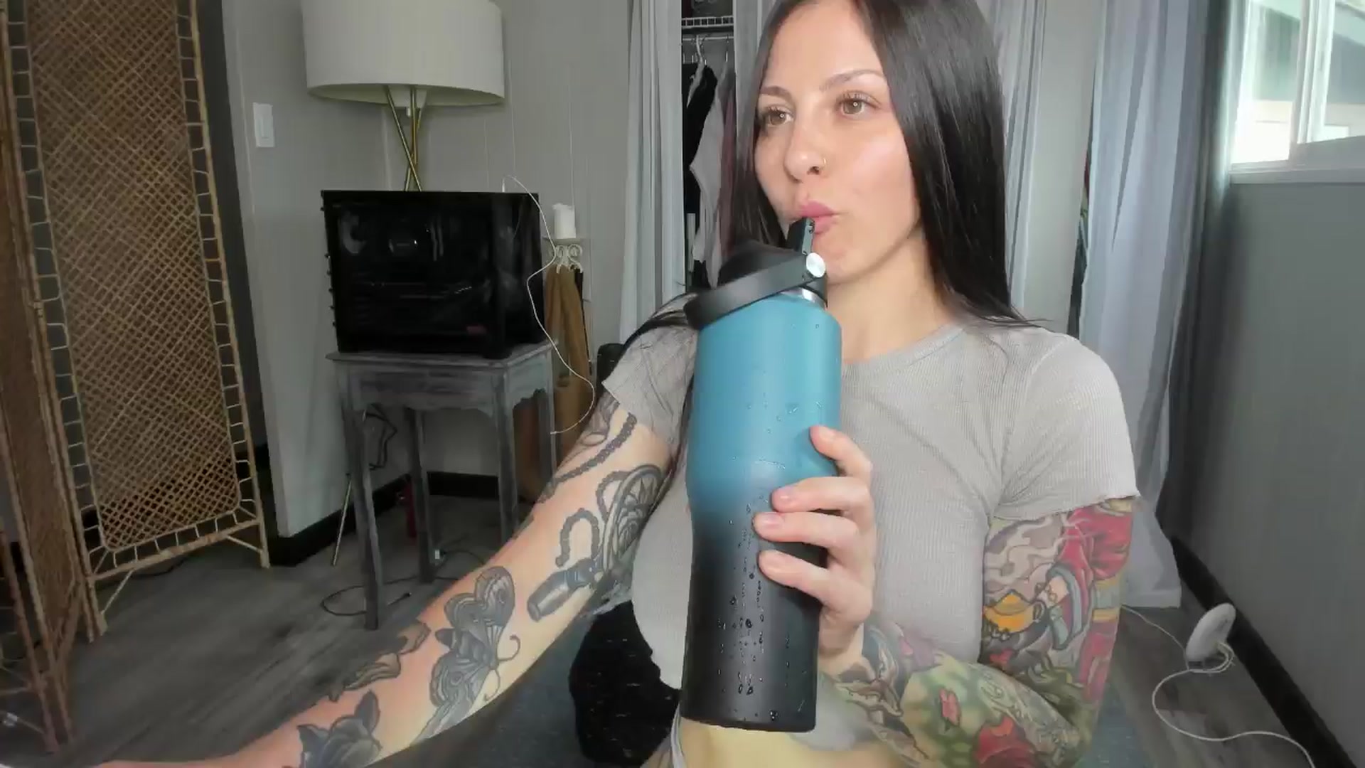 Gallery image thumbnail from BDAY_VICTORIA's myfreecams stream on, 08/20/2024, 01:37 image 18 of 20