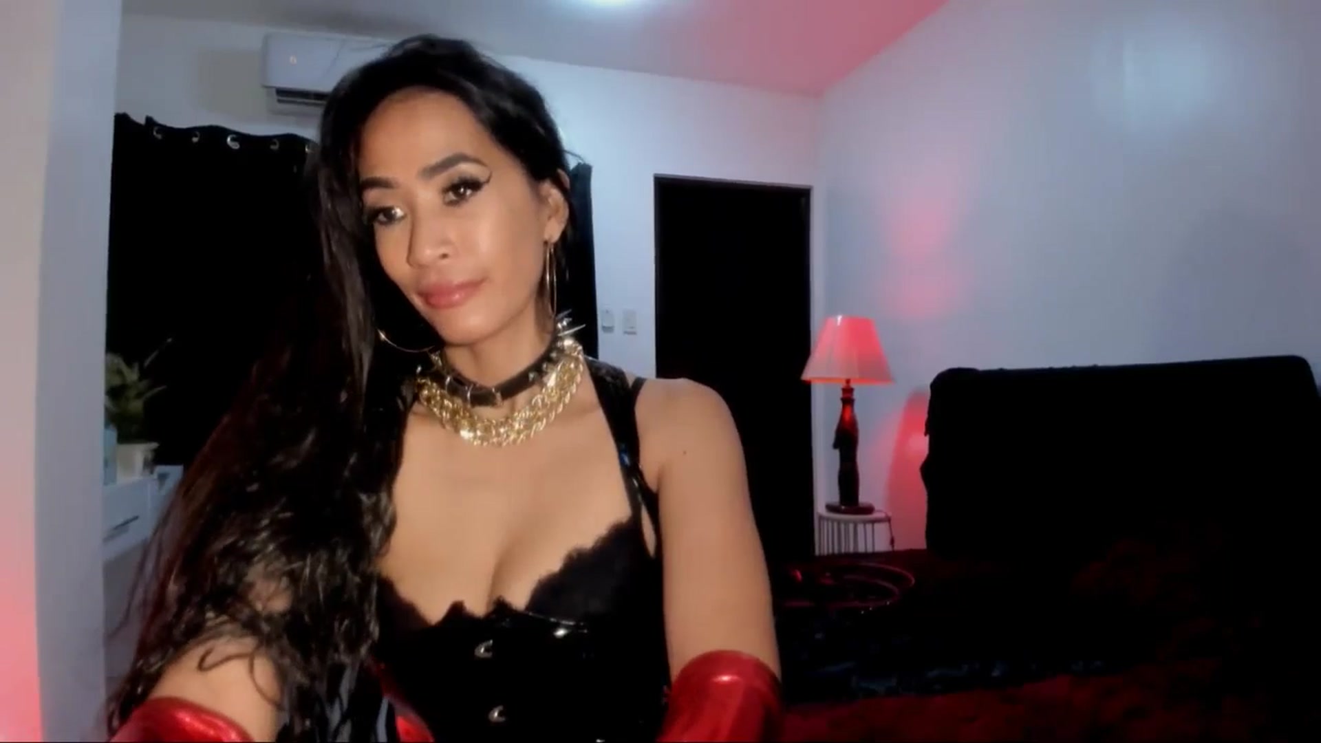 Gallery image thumbnail from BDSMGoddessX's myfreecams stream on, 06/21/2025, 08:12 image 16 of 20