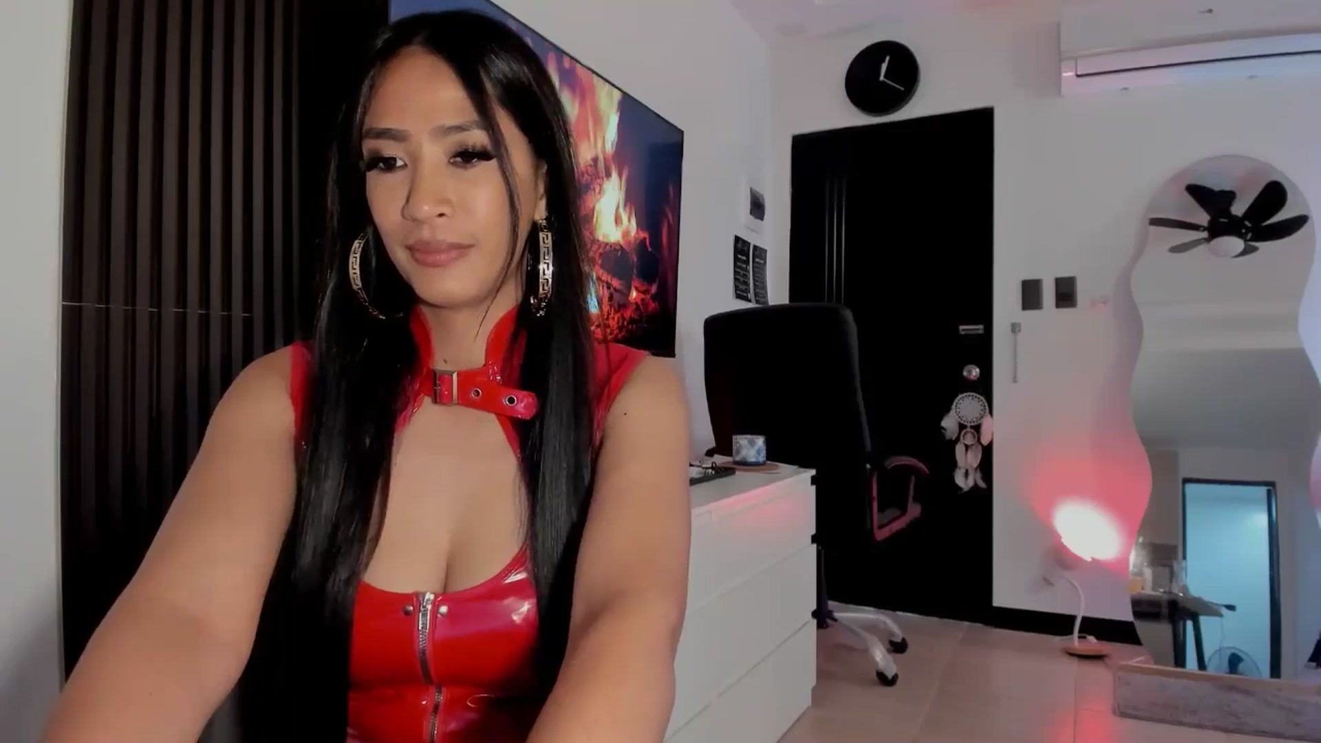 Gallery image thumbnail from BDSMGoddessX's myfreecams stream on, 09/29/2025, 05:05 image 17 of 20