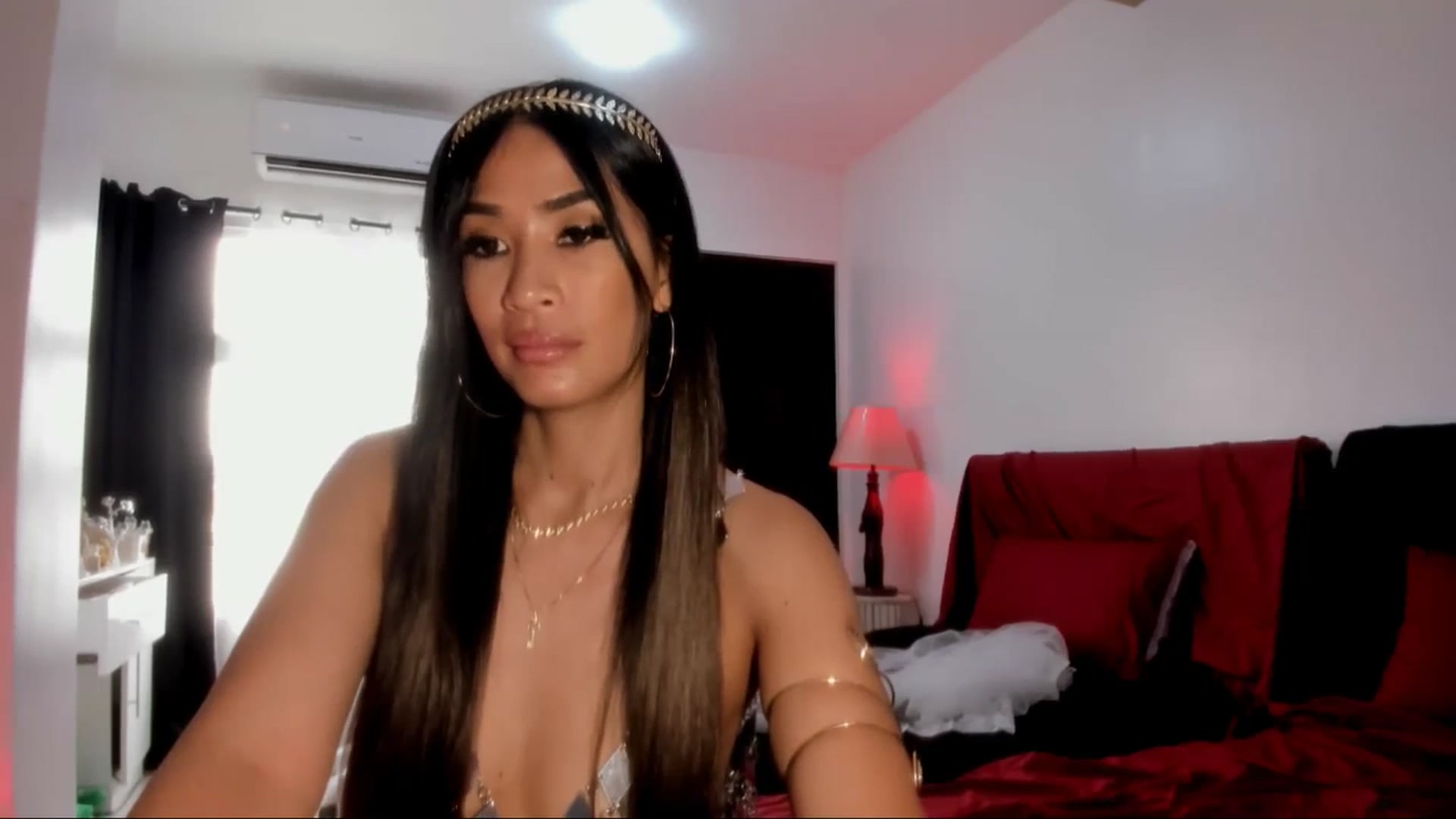 Gallery image thumbnail from BDSMGoggessX's myfreecams stream on, 06/12/2025, 06:19 image 19 of 20