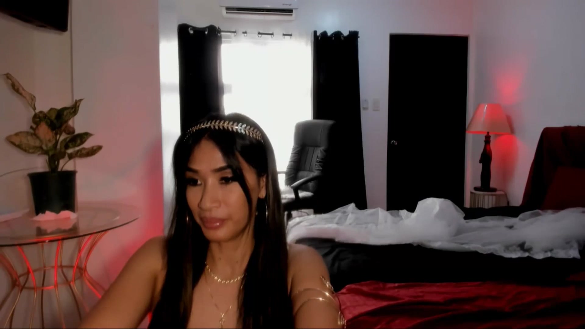 Gallery image thumbnail from BDSMGoggessX's myfreecams stream on, 06/12/2025, 07:27 image 12 of 20