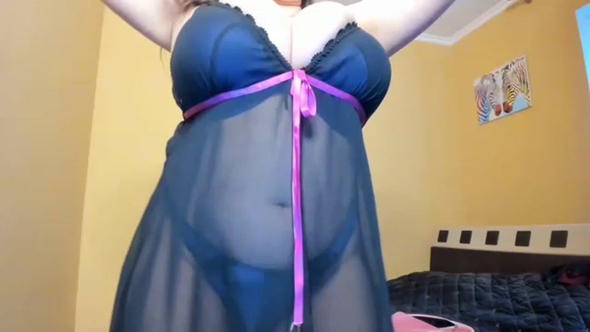 Gallery image thumbnail from BDayAntonina's myfreecams stream on, 03/20/2023, 15:45 image 6 of 20