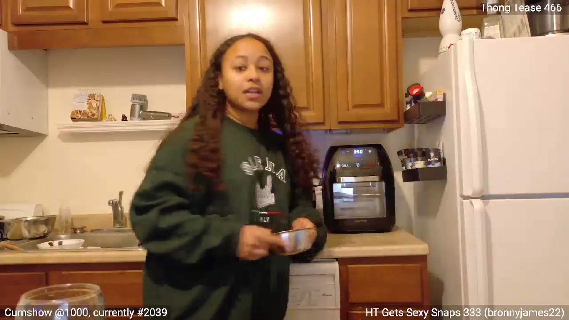 Gallery image thumbnail from BDayBestAss's myfreecams stream on, 11/23/2024, 15:39 image 7 of 20
