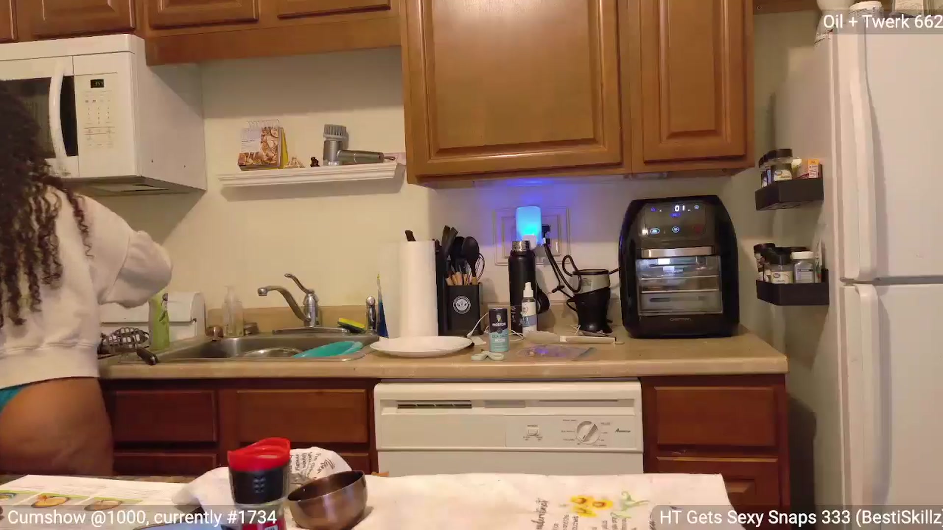 Gallery image thumbnail from BDayBestAss's myfreecams stream on, 11/24/2024, 21:12 image 13 of 20