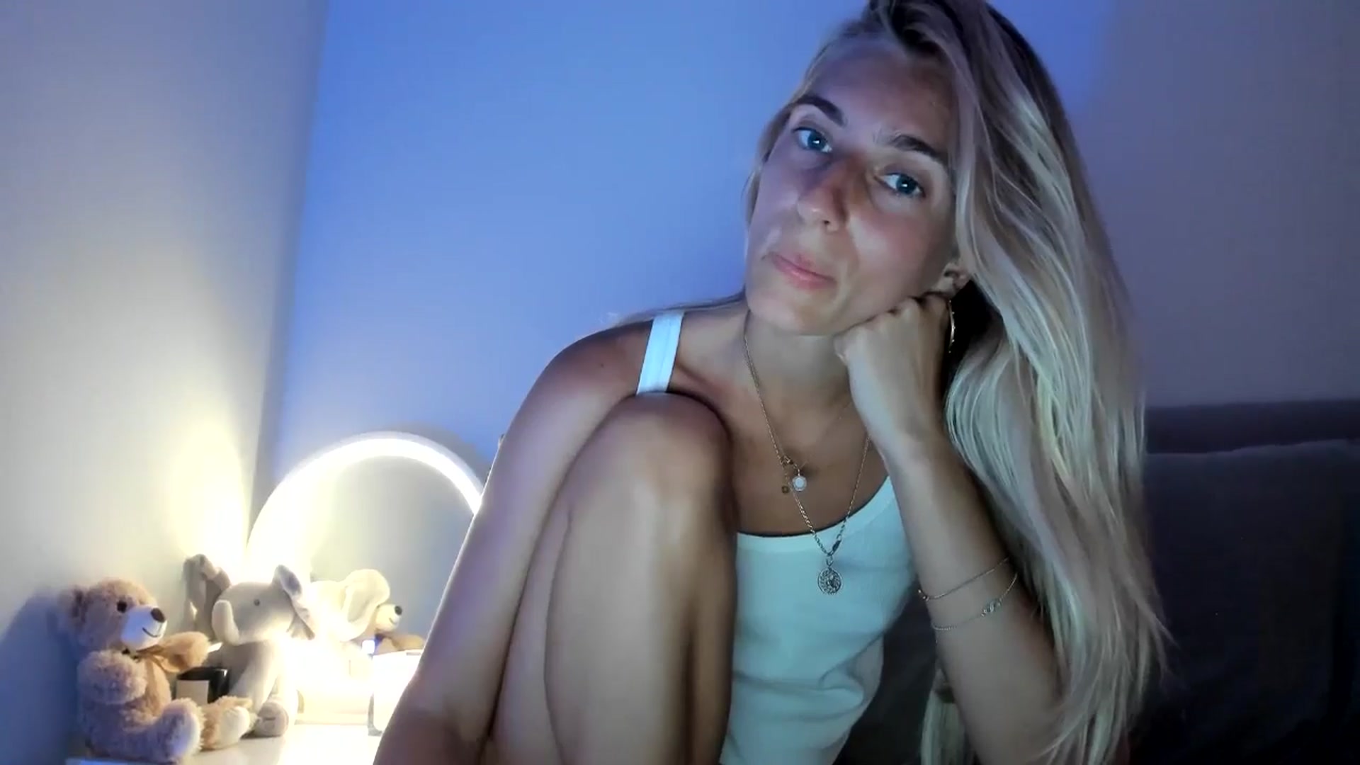 Gallery image thumbnail from BDayIrina's myfreecams stream on, 07/13/2024, 10:01 image 10 of 20