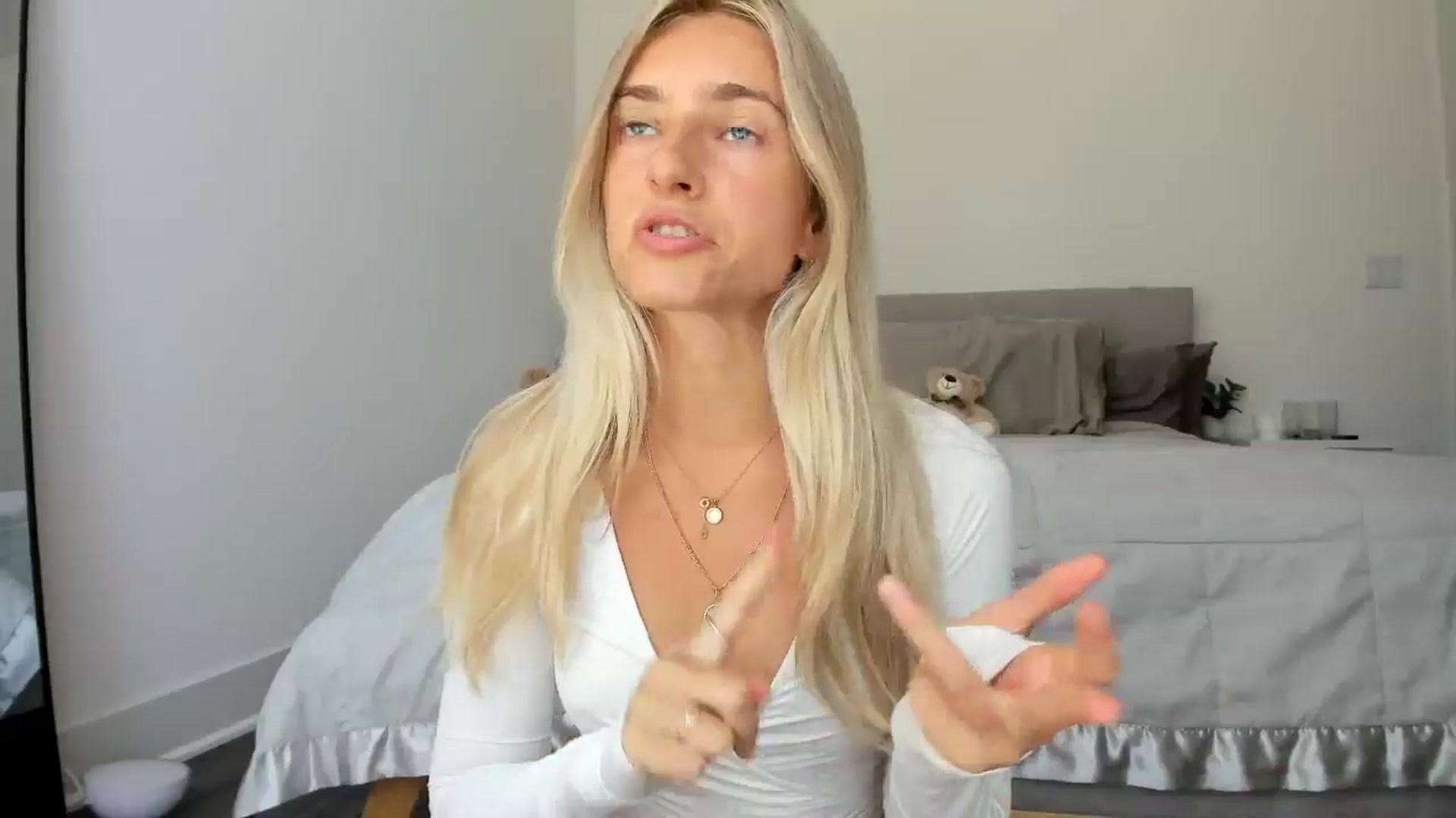 Gallery image thumbnail from BDayIrina's myfreecams stream on, 07/13/2024, 21:48 image 3 of 20