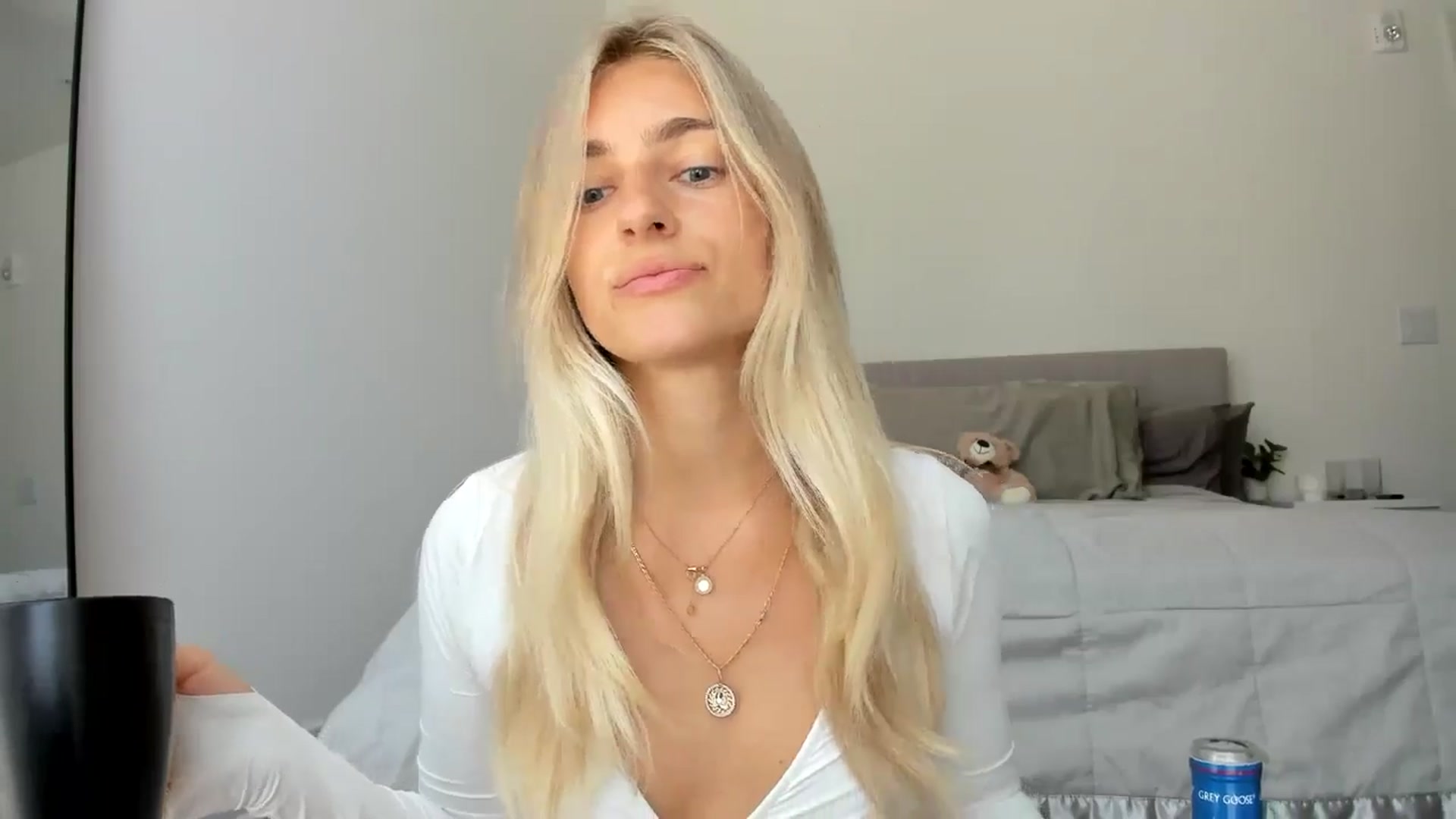 Gallery image thumbnail from BDayIrina's myfreecams stream on, 07/13/2024, 21:48 image 2 of 20