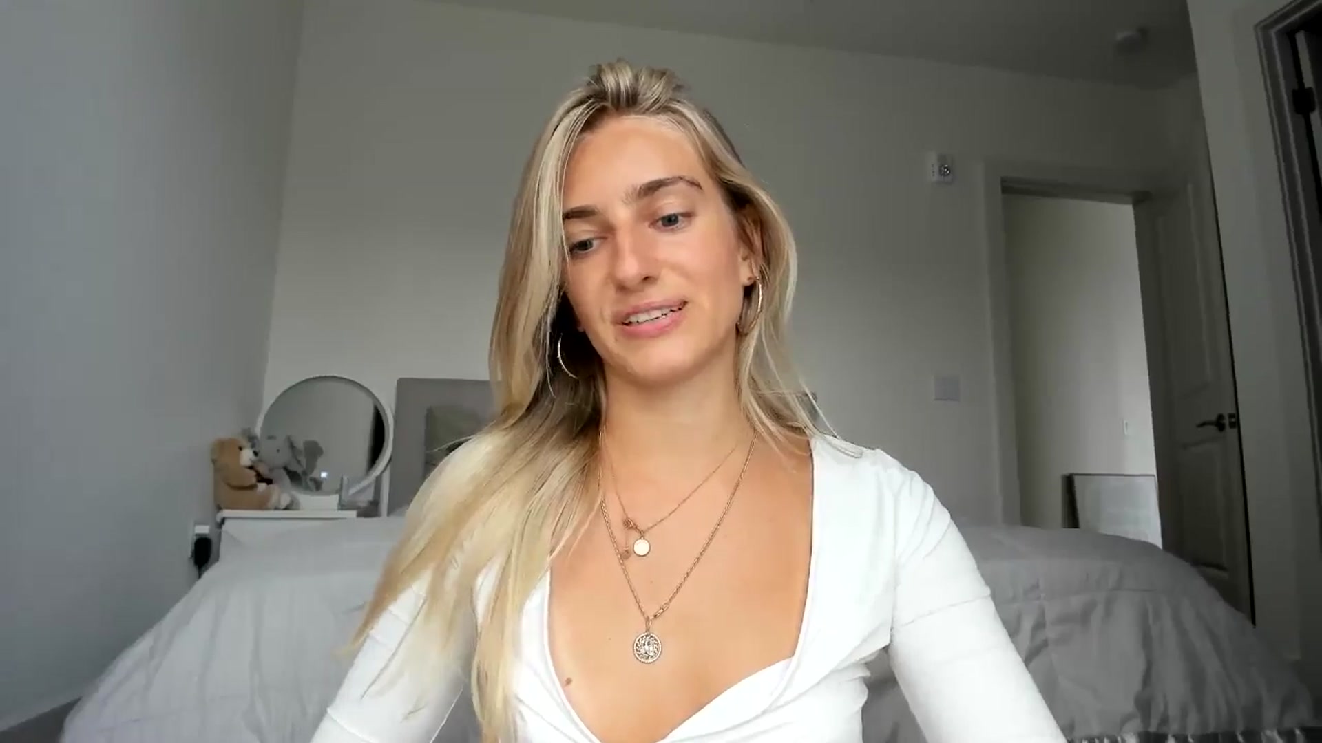Gallery image thumbnail from BDayIrina's myfreecams stream on, 07/14/2024, 01:23 image 18 of 20
