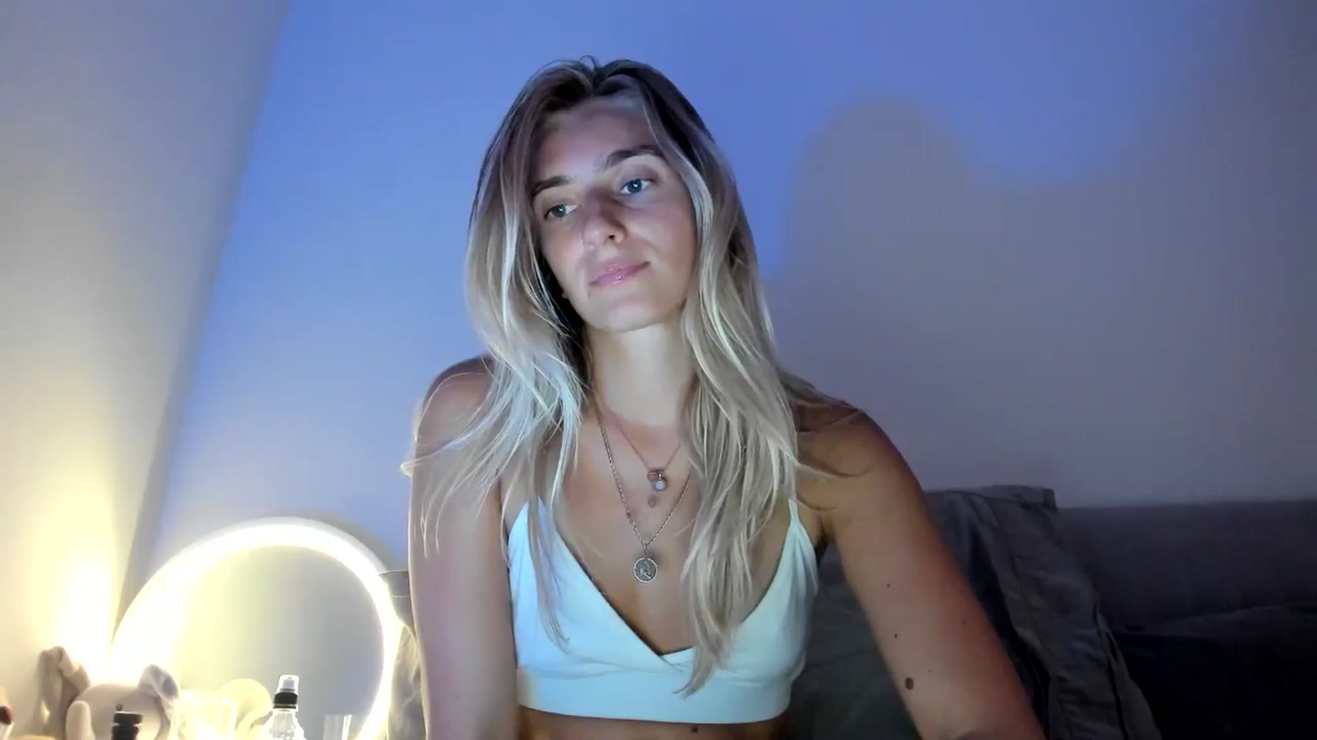 Gallery image thumbnail from BDayIrina's myfreecams stream on, 07/16/2024, 06:15 image 12 of 20