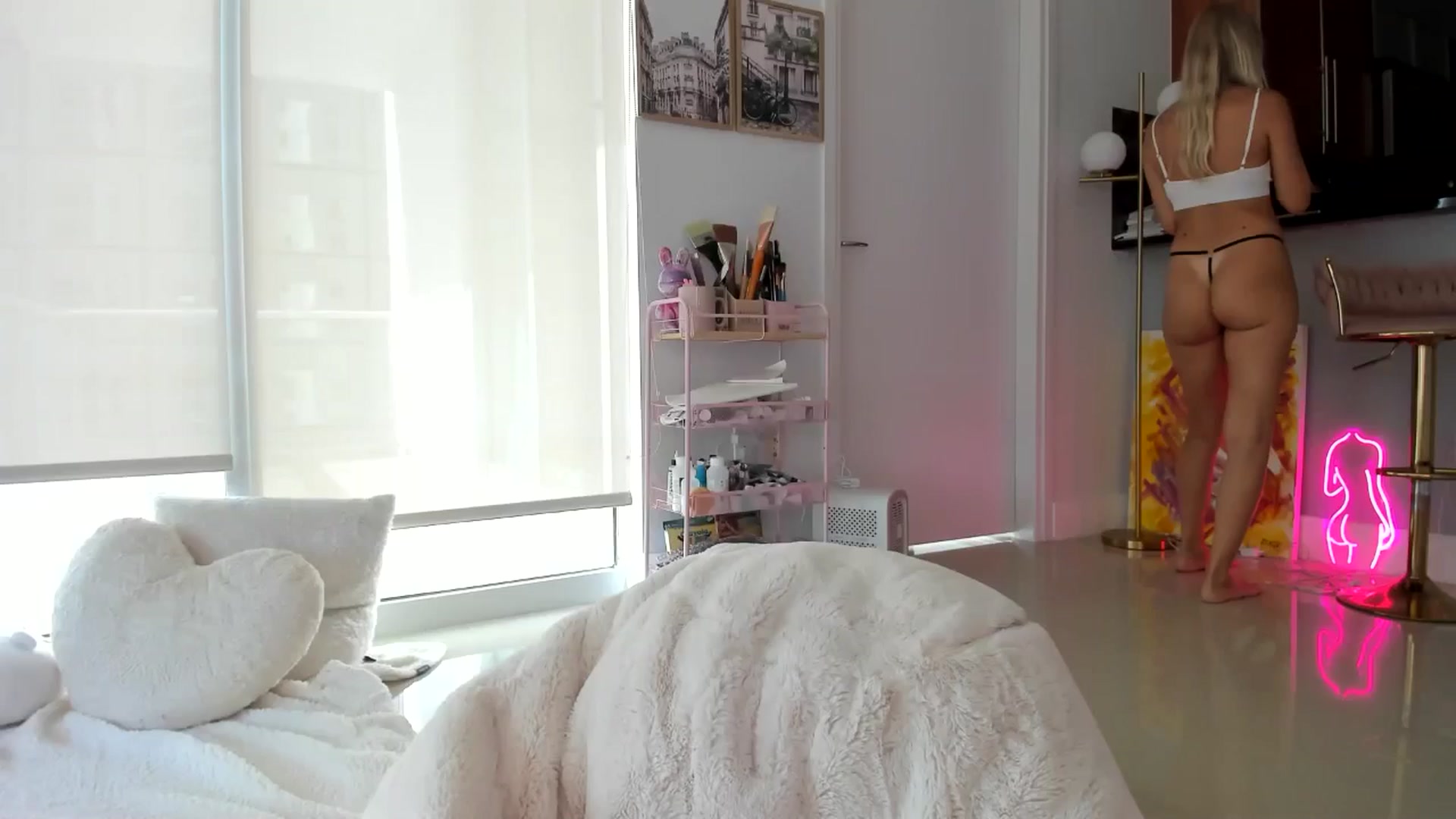 Gallery image thumbnail from BDayIrina's myfreecams stream on, 07/21/2024, 22:12 image 7 of 20
