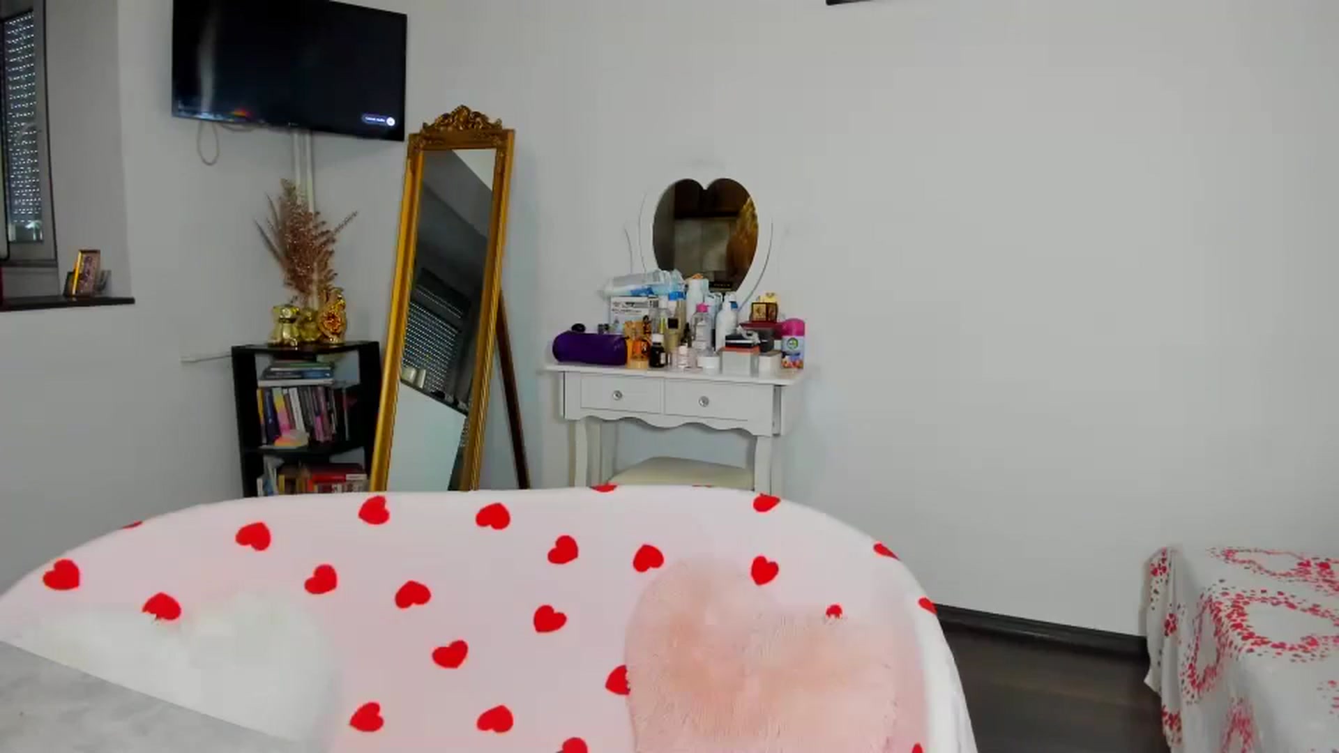 Gallery image thumbnail from BDayJOY's myfreecams stream on, 08/23/2025, 06:43 image 13 of 20