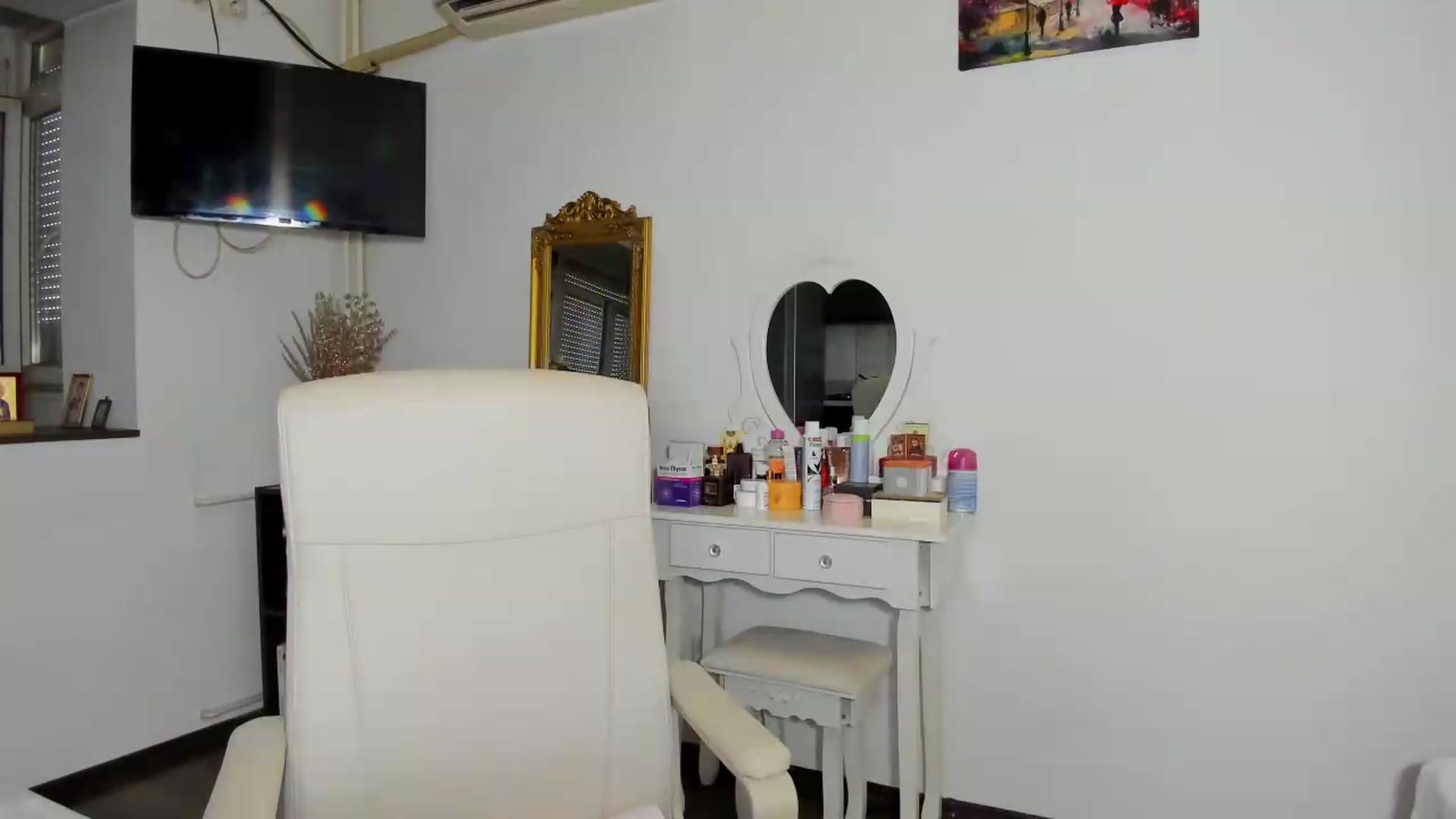 Gallery image thumbnail from BDayJOY's myfreecams stream on, 08/12/2026, 10:47 image 2 of 20