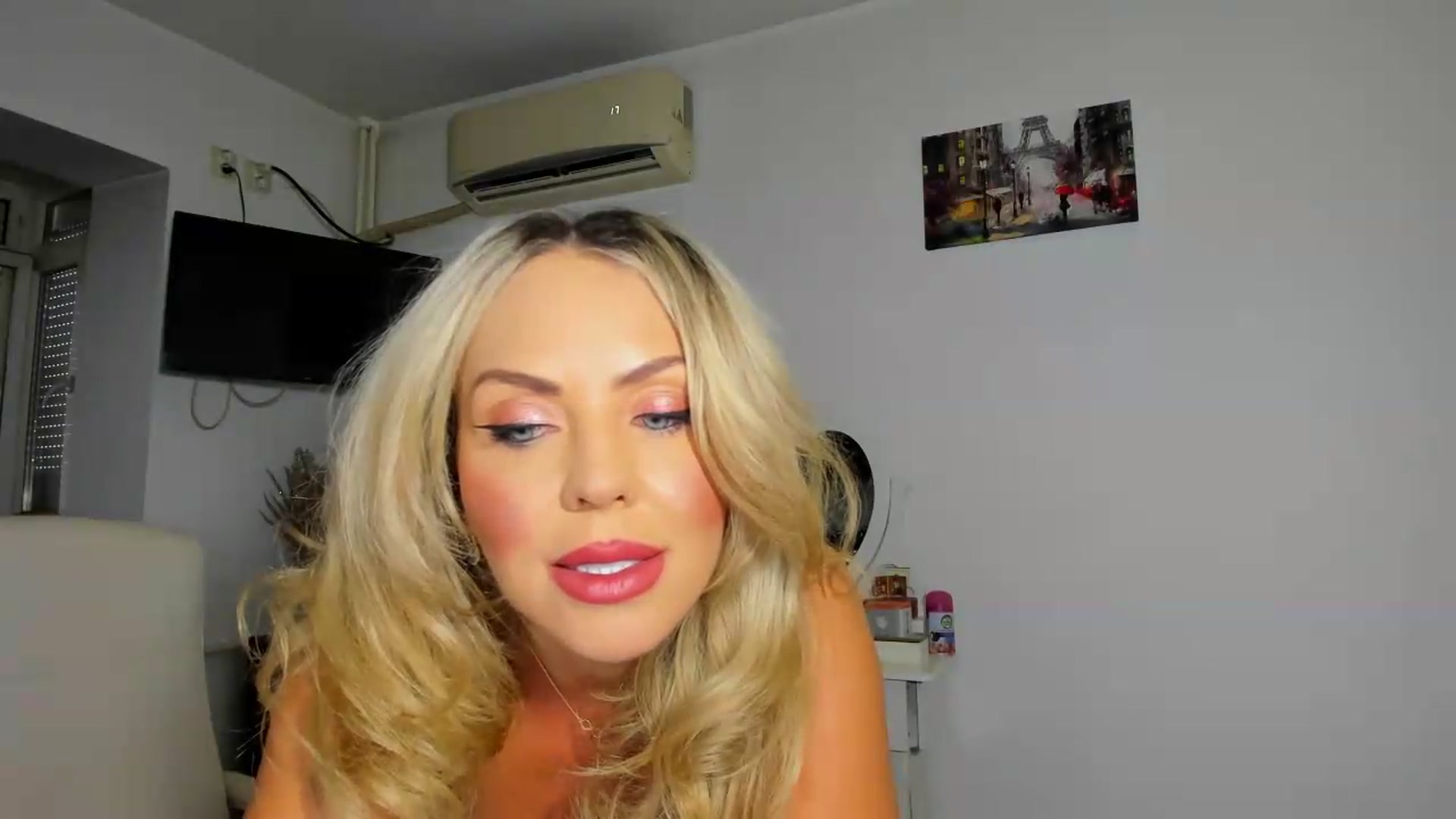 Gallery image thumbnail from BDayJOY's myfreecams stream on, 08/20/2026, 13:39 image 15 of 20