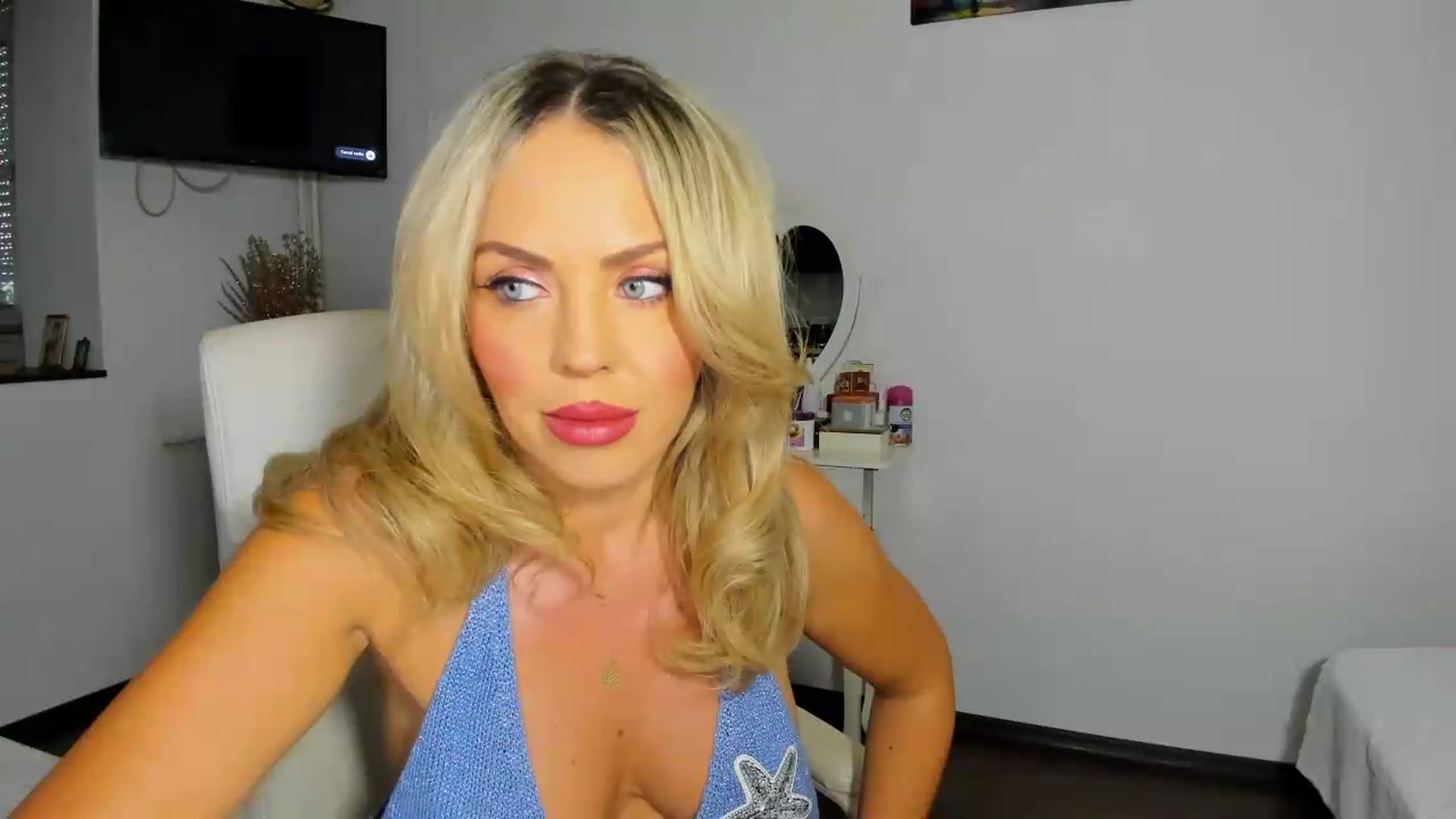 Gallery image thumbnail from BDayJOY's myfreecams stream on, 08/21/2026, 06:32 image 19 of 20