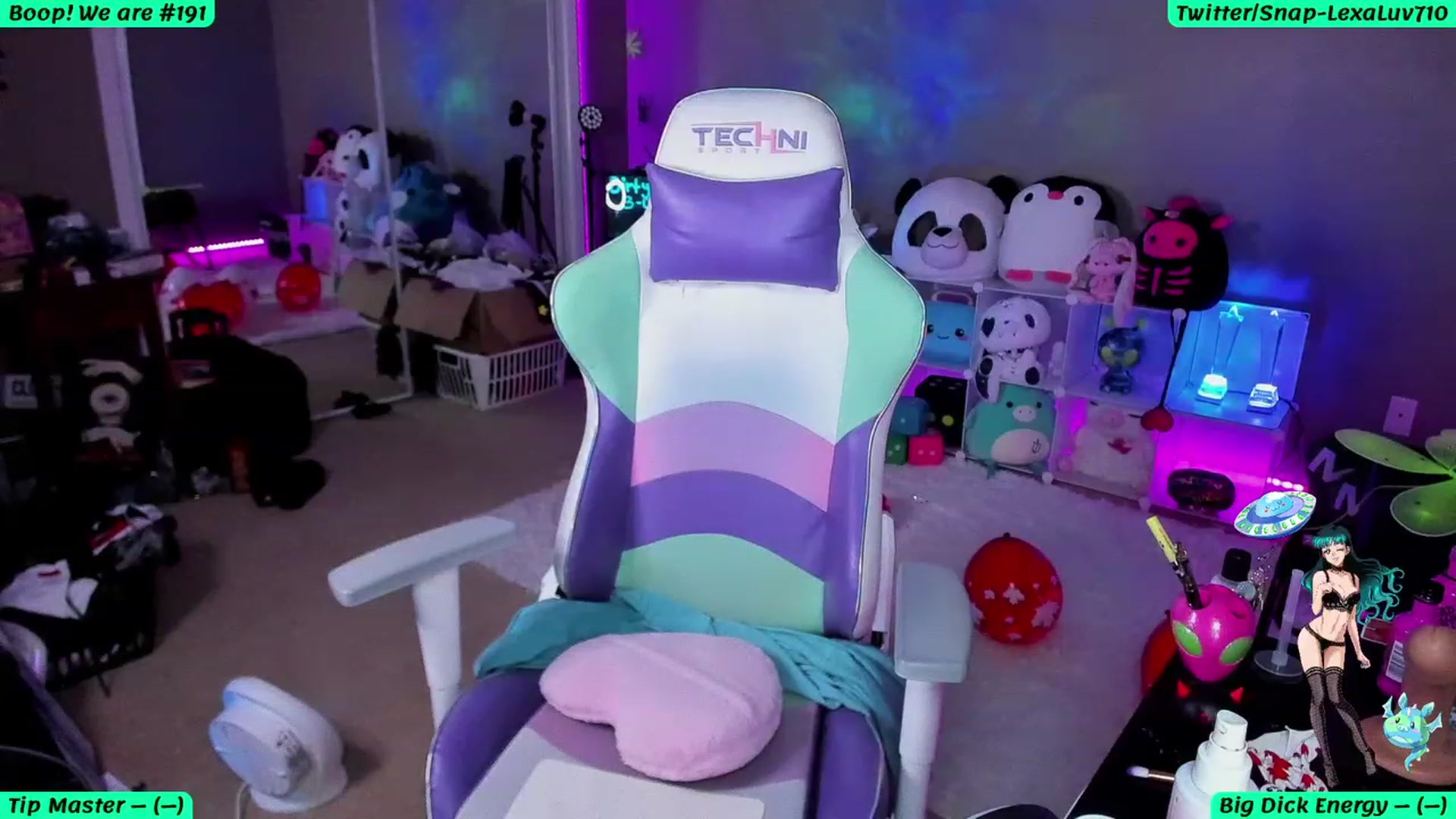 Gallery image thumbnail from BDayLexaLuv's myfreecams stream on, 07/06/2023, 06:53 image 18 of 20
