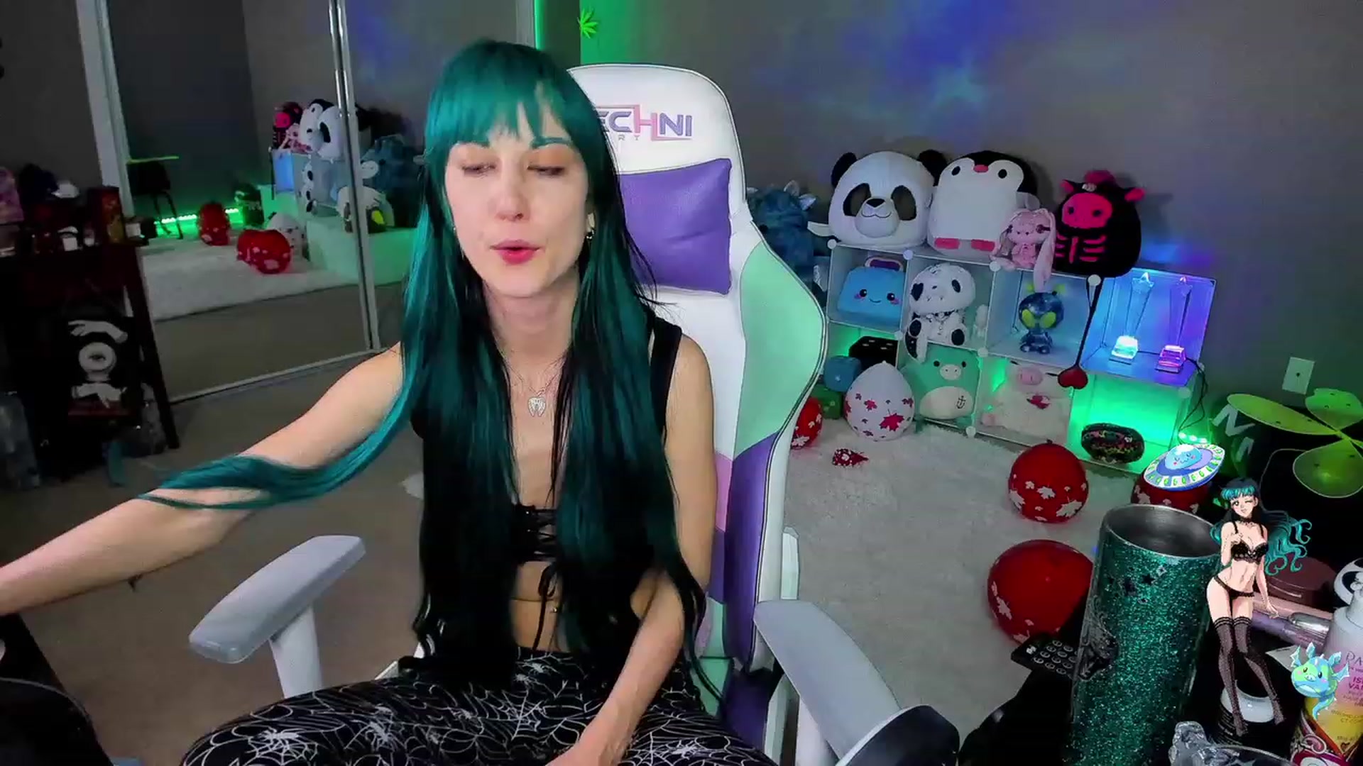 Gallery image thumbnail from BDayLexaLuv's myfreecams stream on, 07/13/2023, 06:28 image 10 of 20