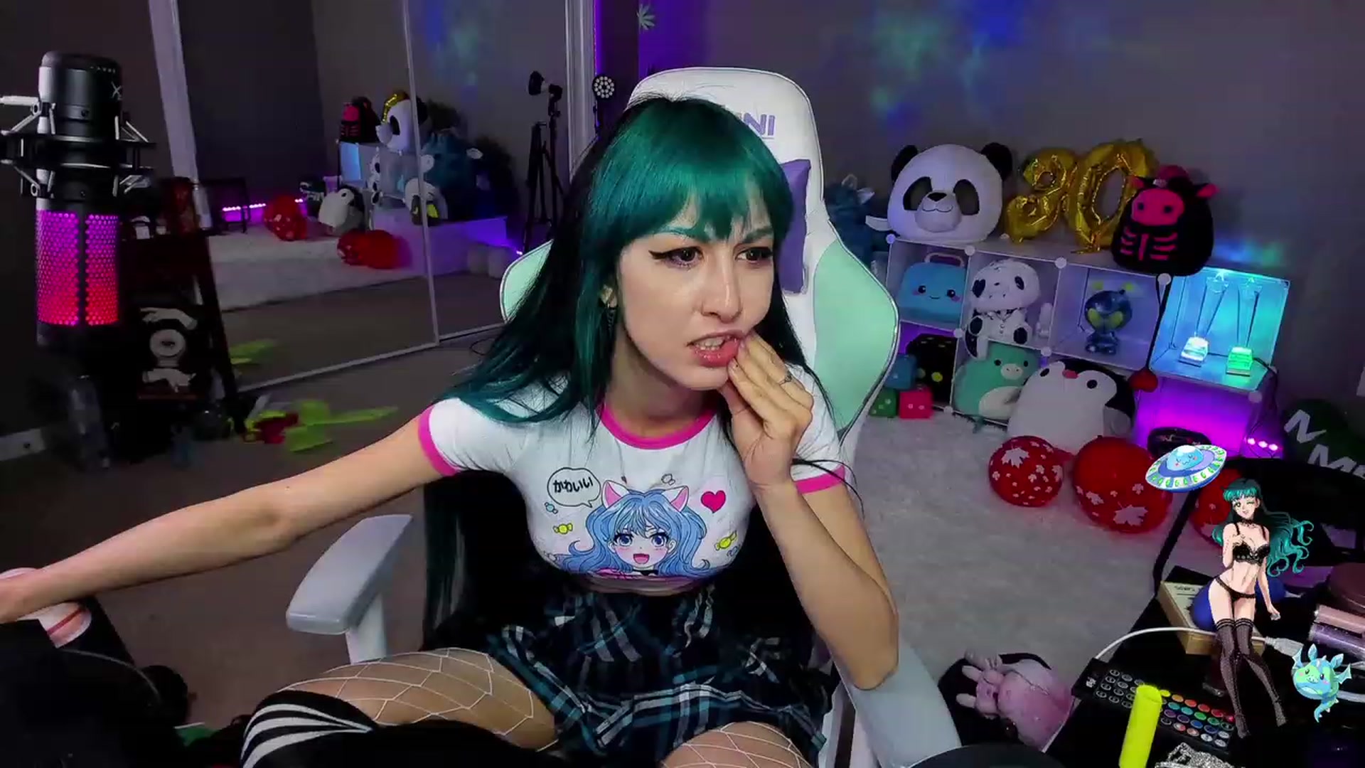 Gallery image thumbnail from BDayLexaLuv's myfreecams stream on, 07/20/2023, 07:07 image 12 of 20