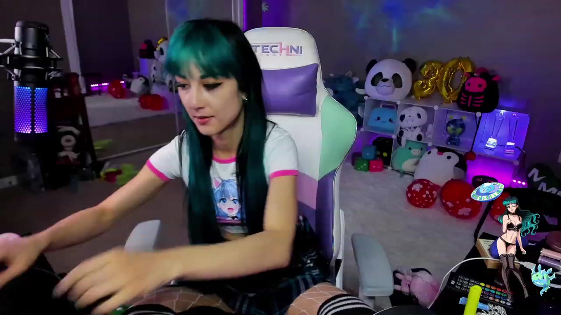Gallery image thumbnail from BDayLexaLuv's myfreecams stream on, 07/20/2023, 07:07 image 9 of 20