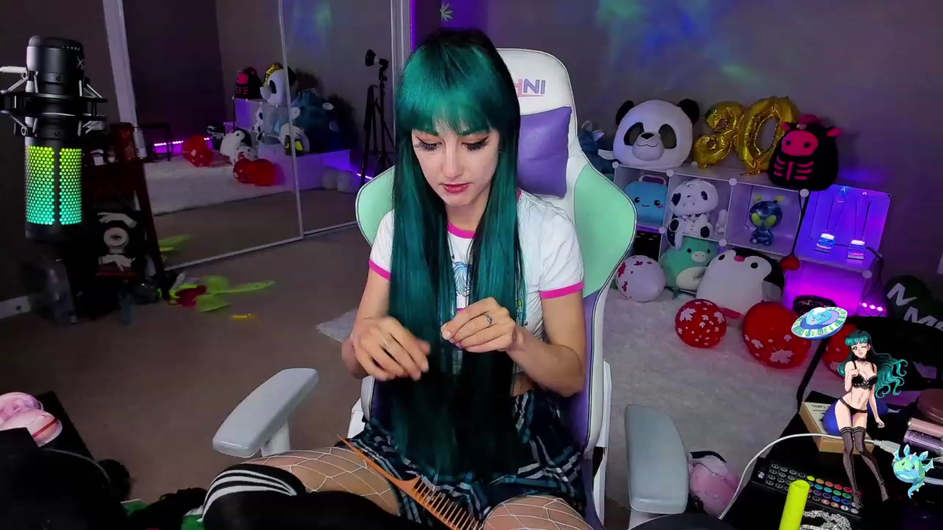 Gallery image thumbnail from BDayLexaLuv's myfreecams stream on, 07/20/2023, 07:07 image 3 of 20