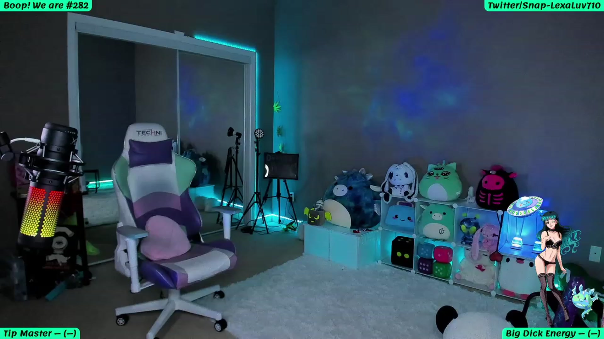 Gallery image thumbnail from BDayLexaLuv's myfreecams stream on, 07/27/2023, 05:55 image 10 of 20