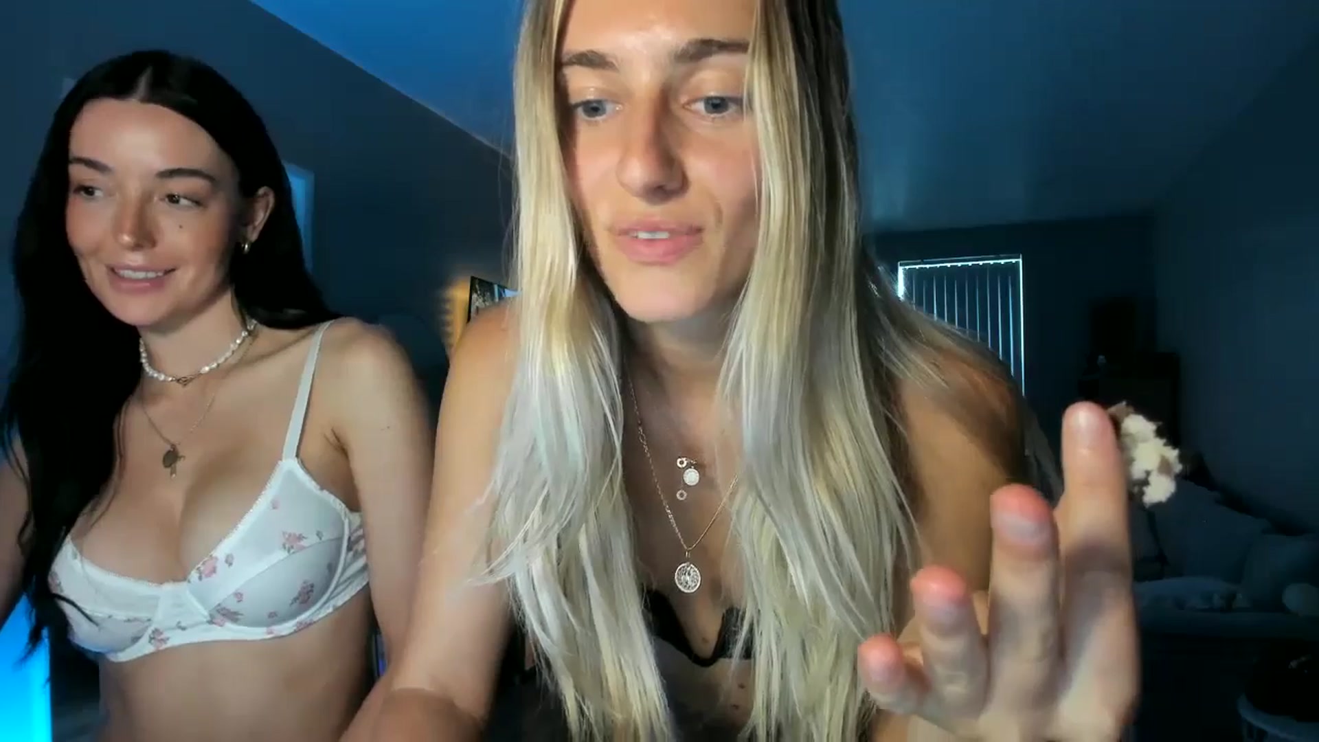 Gallery image thumbnail from BDayVodka's myfreecams stream on, 07/14/2025, 01:38 image 13 of 20