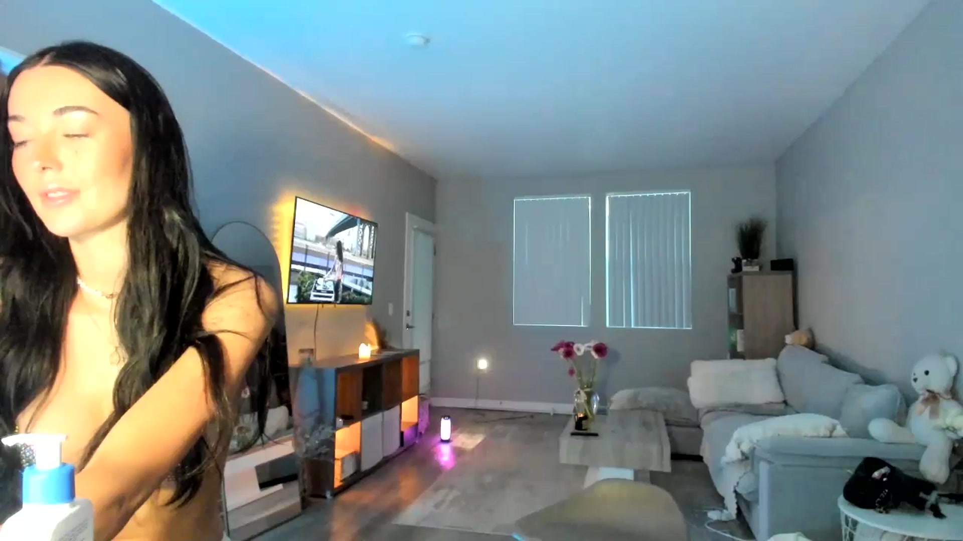 Gallery image thumbnail from BDayVodka's myfreecams stream on, 07/14/2025, 03:10 image 15 of 20