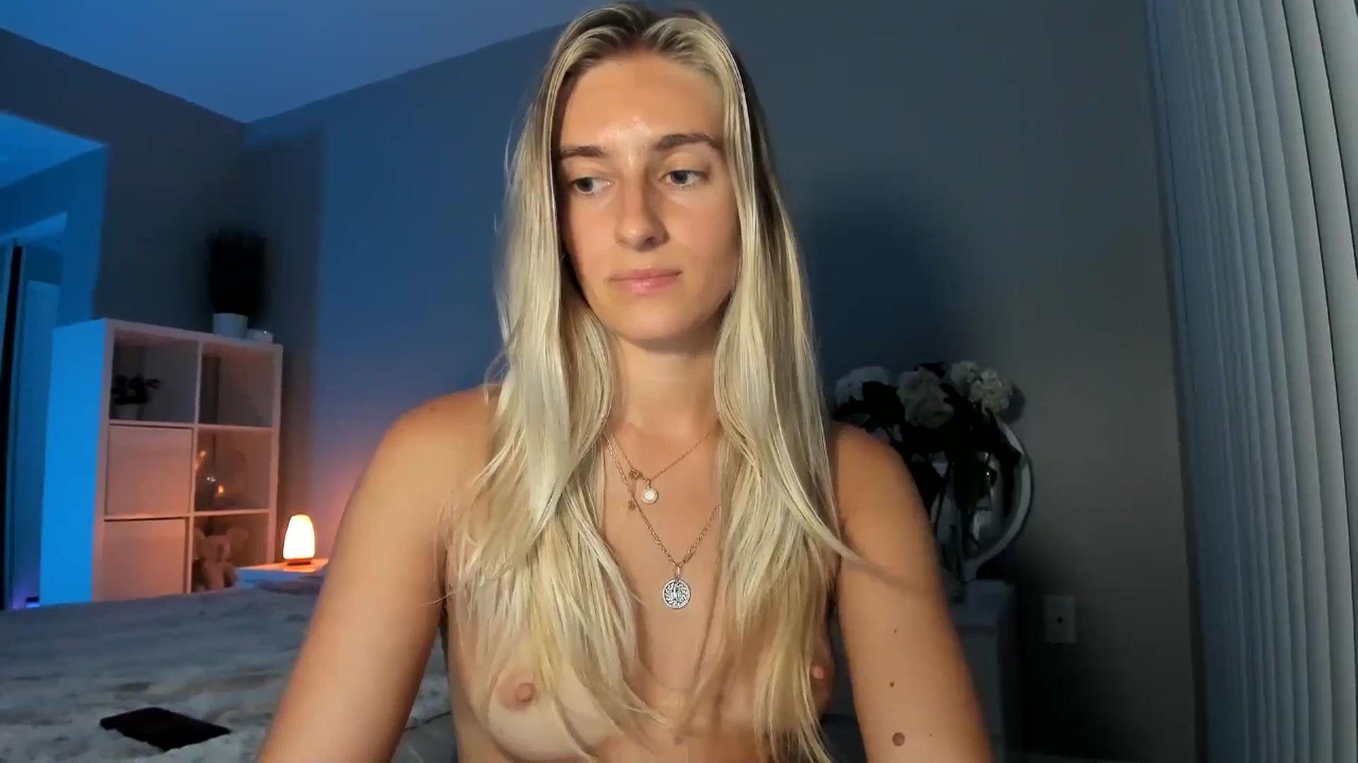 Gallery image thumbnail from BDayVodka's myfreecams stream on, 07/15/2025, 08:00 image 14 of 20