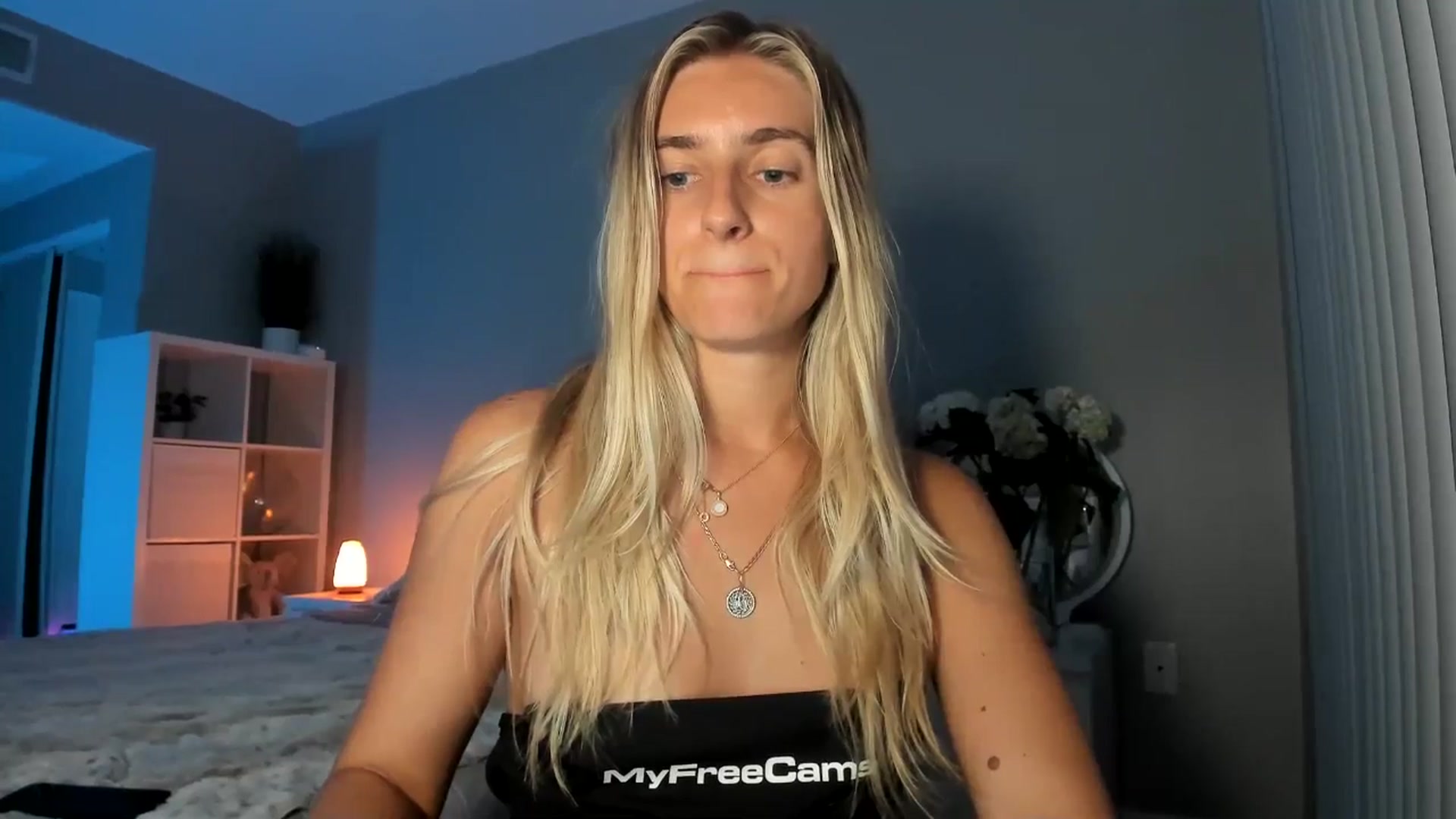 Gallery image thumbnail from BDayVodka's myfreecams stream on, 07/15/2025, 08:00 image 18 of 20