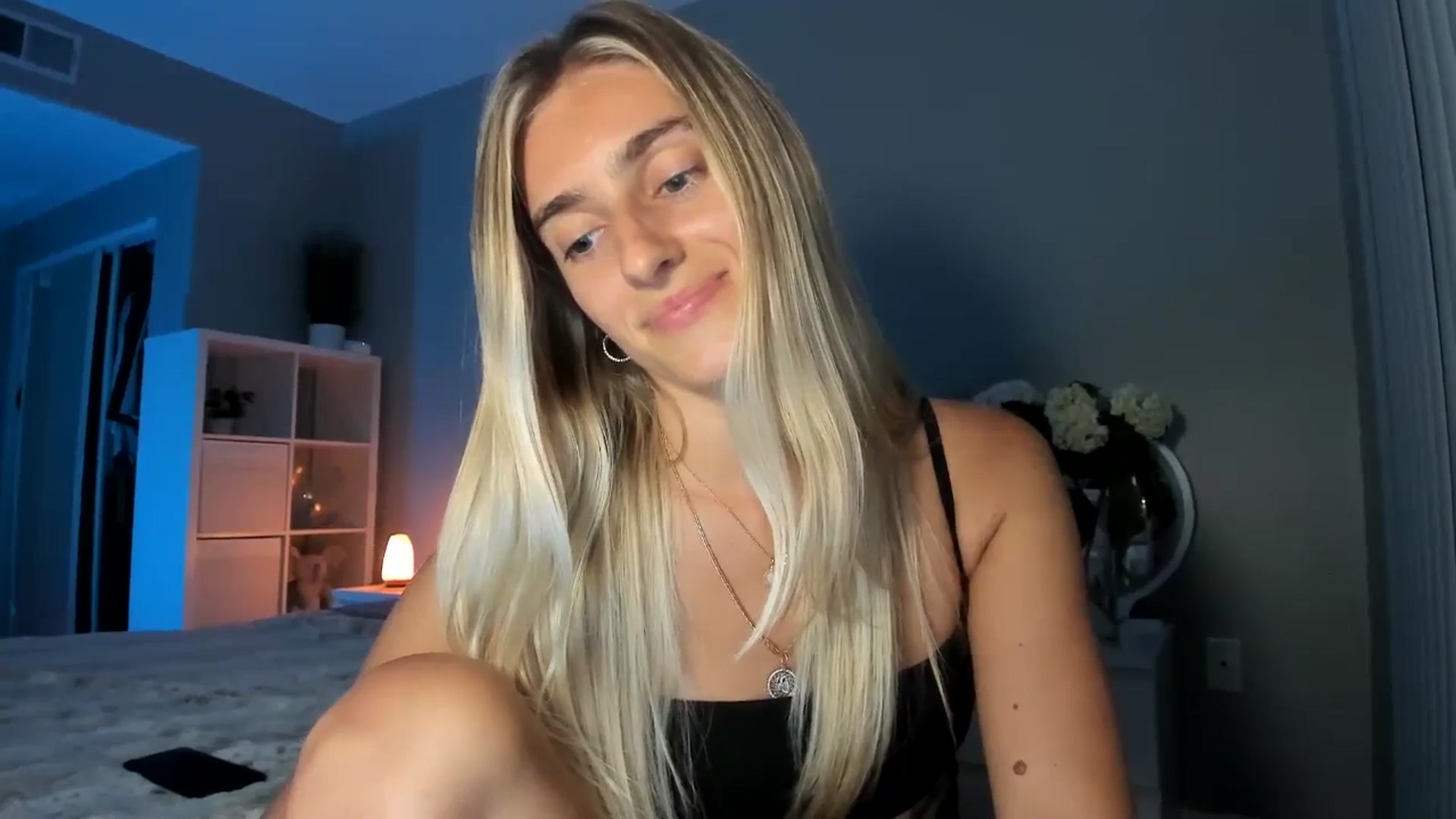 Gallery image thumbnail from BDayVodka's myfreecams stream on, 07/16/2025, 07:33 image 2 of 20