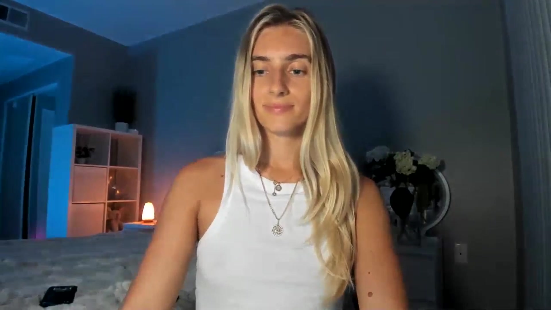 Gallery image thumbnail from BDayVodka's myfreecams stream on, 07/17/2025, 07:32 image 12 of 20