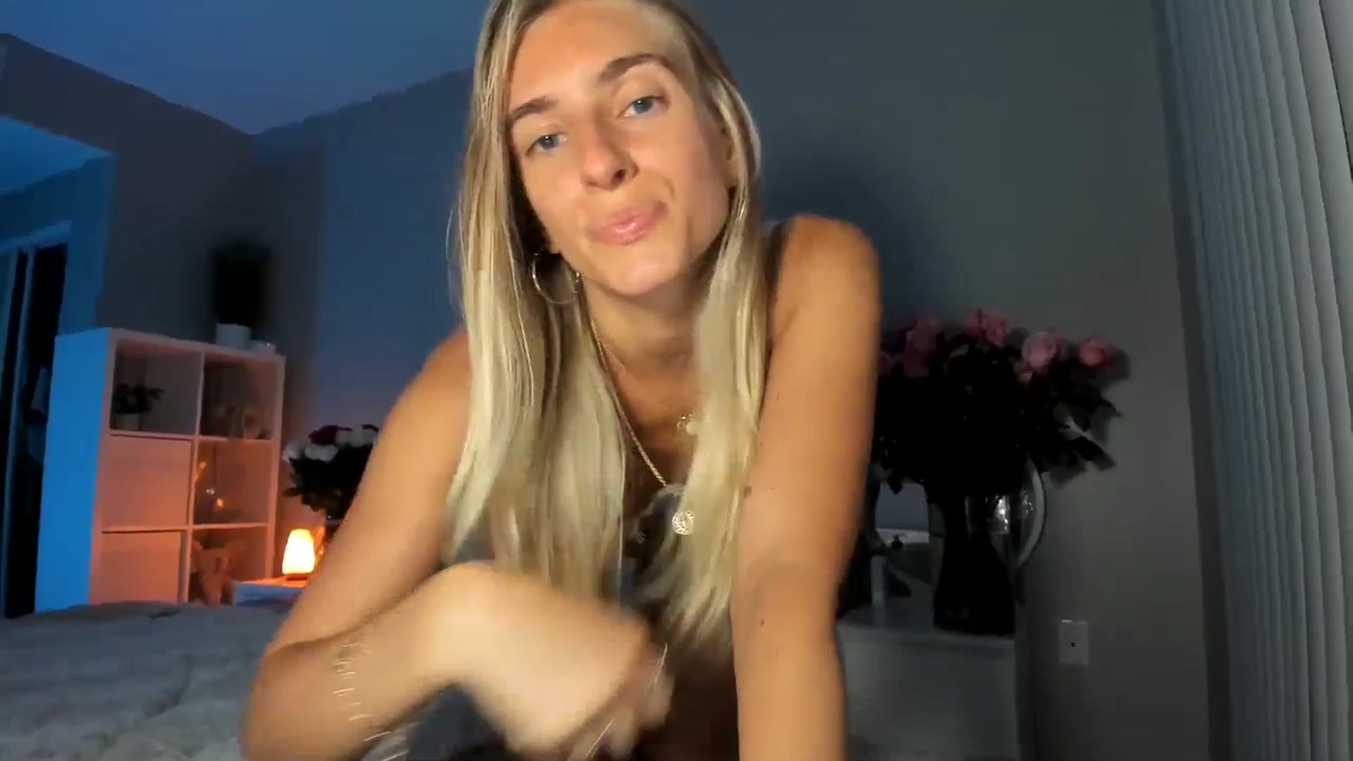 Gallery image thumbnail from BDayVodka's myfreecams stream on, 07/19/2025, 08:03 image 19 of 20