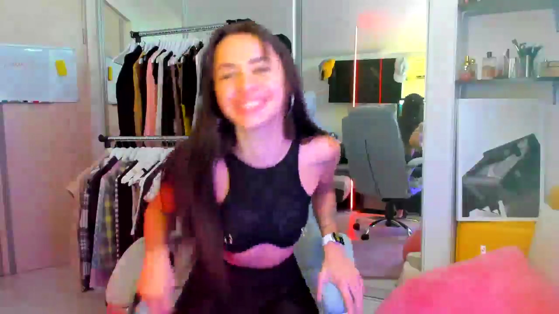 Gallery image thumbnail from BDayYaga's myfreecams stream on, 08/03/2025, 13:23 image 13 of 20