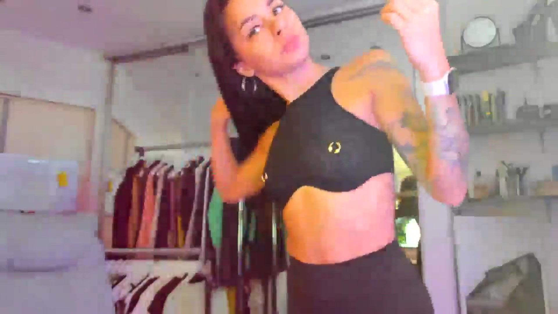 Gallery image thumbnail from BDayYaga's myfreecams stream on, 08/03/2025, 13:23 image 4 of 20