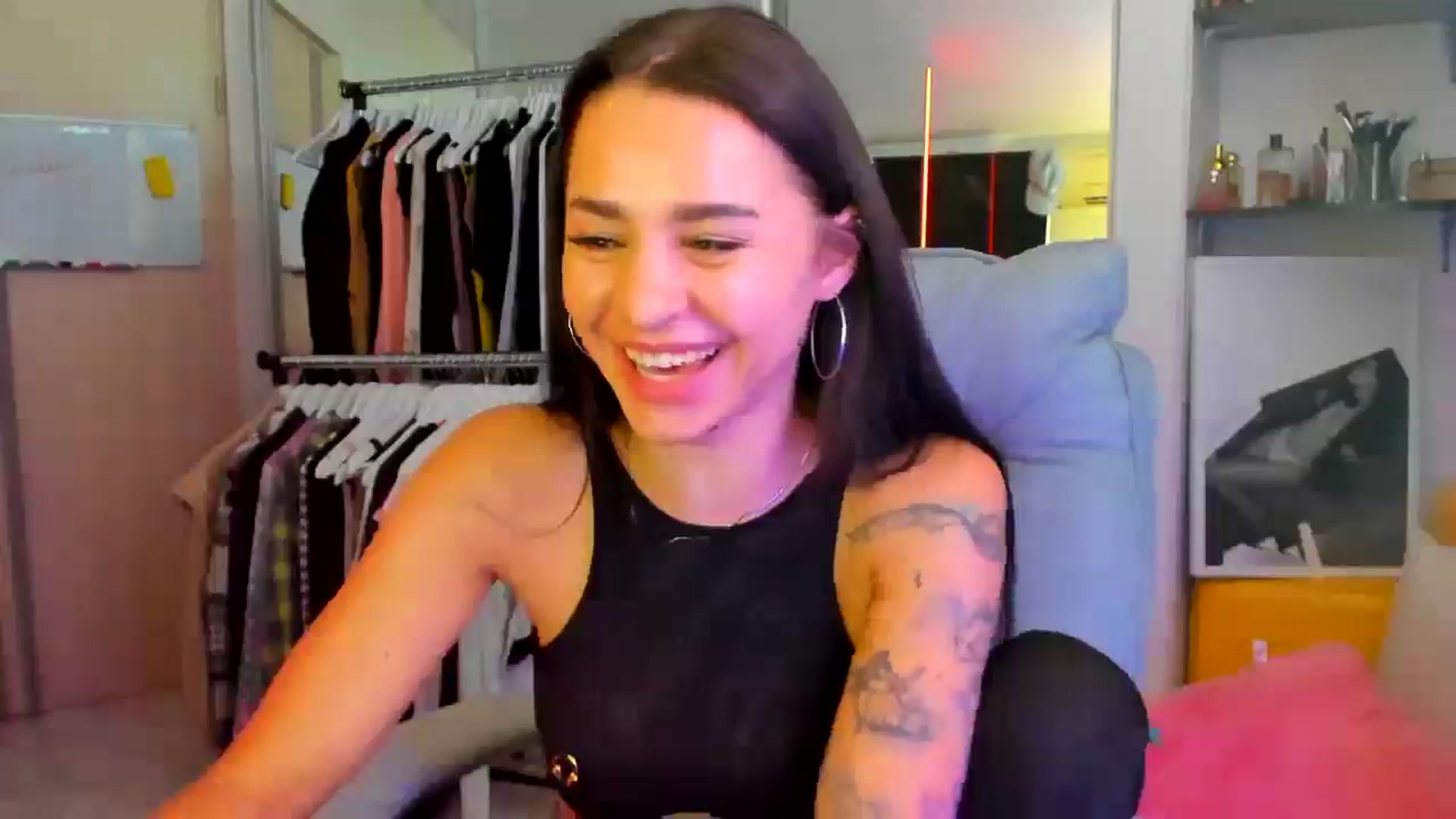 Gallery image thumbnail from BDayYaga's myfreecams stream on, 08/03/2025, 13:23 image 12 of 20