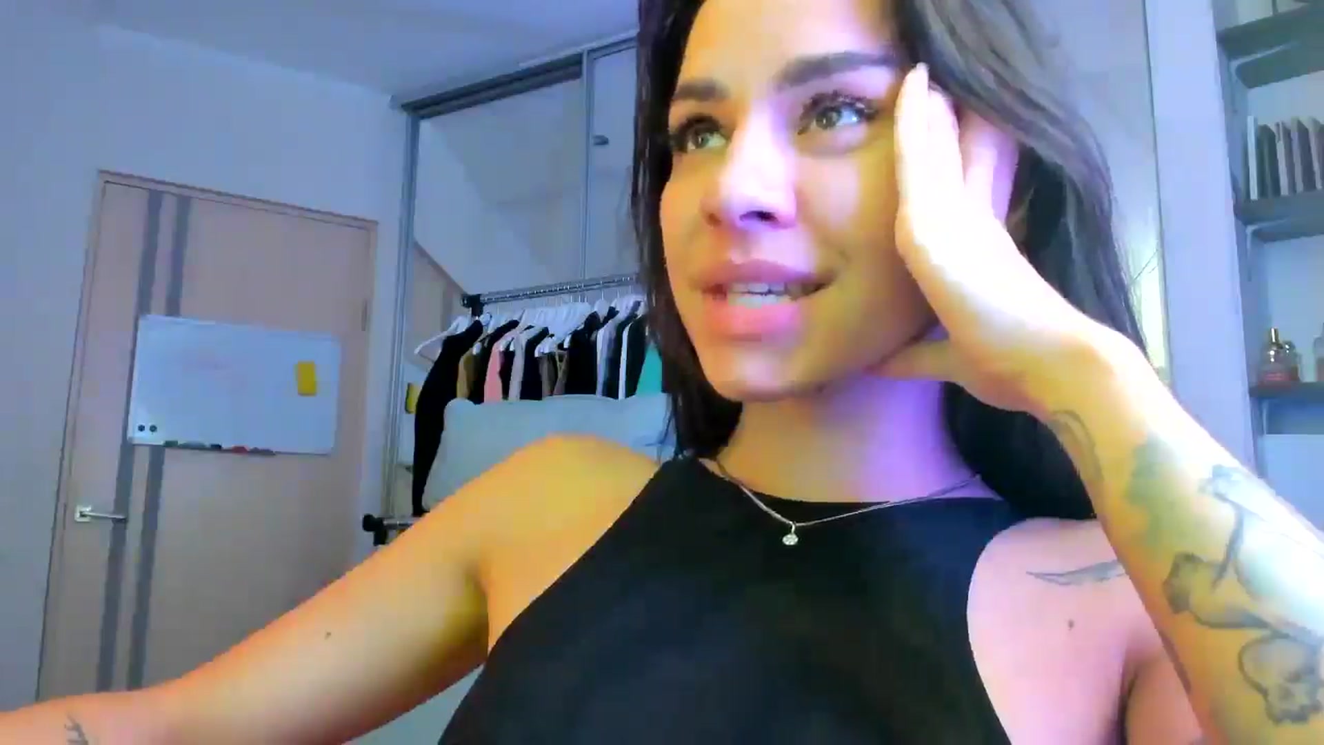 Gallery image thumbnail from BDayYaga's myfreecams stream on, 08/03/2025, 23:58 image 10 of 20