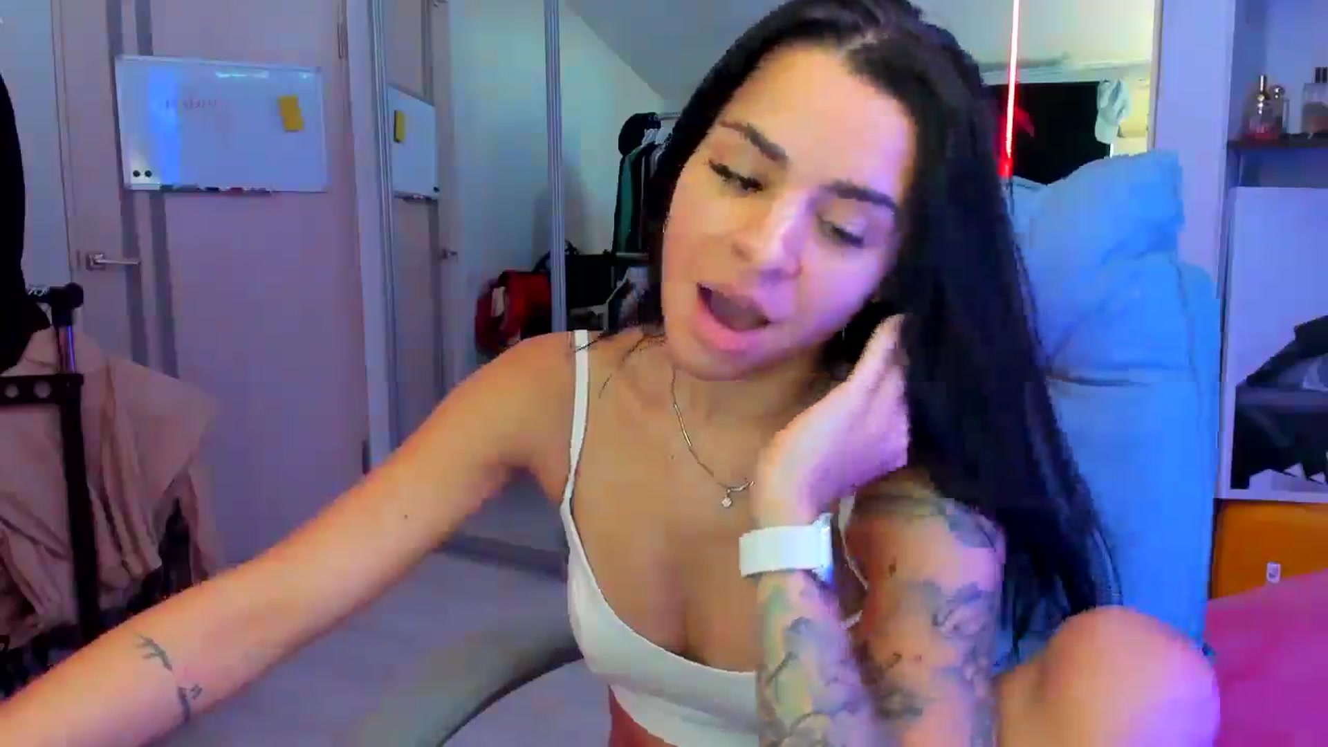 Gallery image thumbnail from BDayYaga's myfreecams stream on, 08/04/2025, 15:25 image 5 of 20