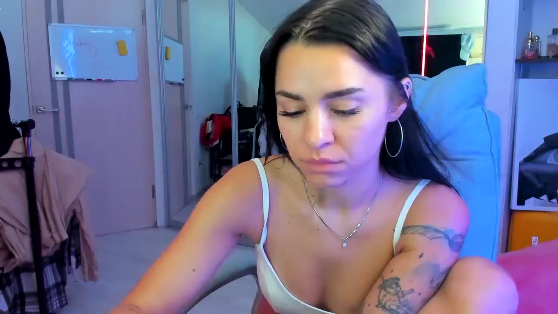 Gallery image thumbnail from BDayYaga's myfreecams stream on, 08/04/2025, 15:25 image 3 of 20