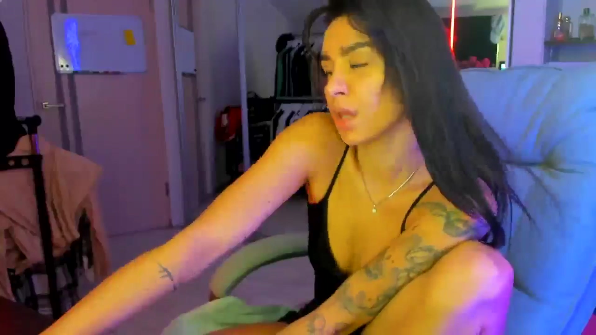 Gallery image thumbnail from BDayYaga's myfreecams stream on, 08/05/2025, 19:17 image 3 of 20