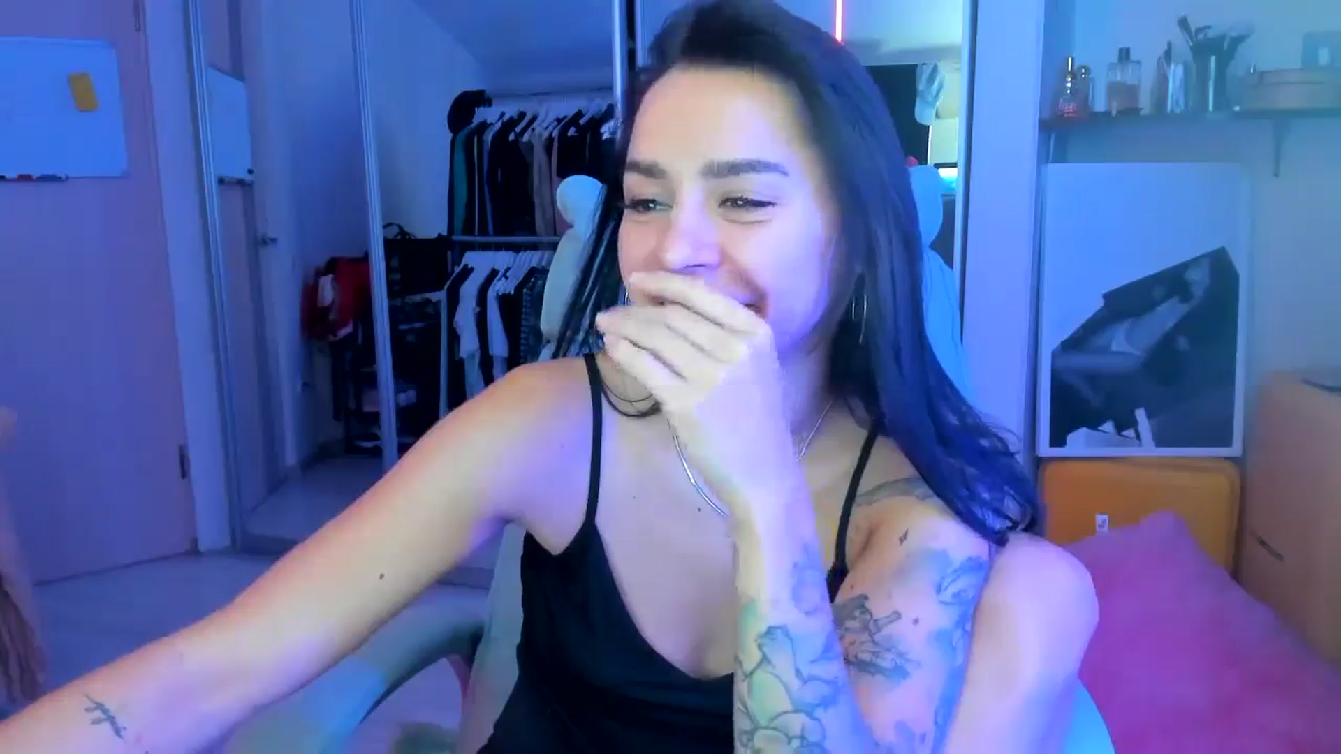 Gallery image thumbnail from BDayYaga's myfreecams stream on, 08/05/2025, 23:09 image 10 of 20