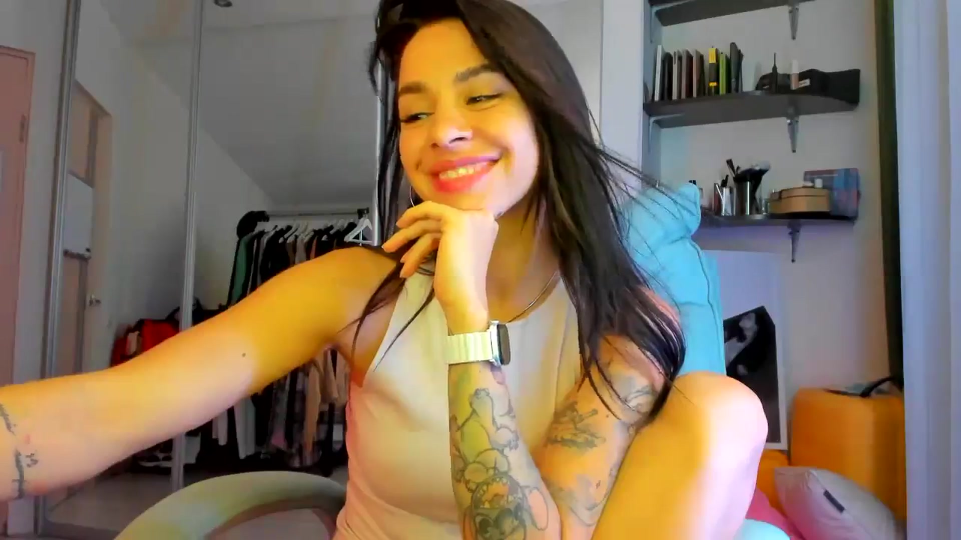 Gallery image thumbnail from BDayYaga's myfreecams stream on, 08/06/2025, 21:41 image 10 of 20