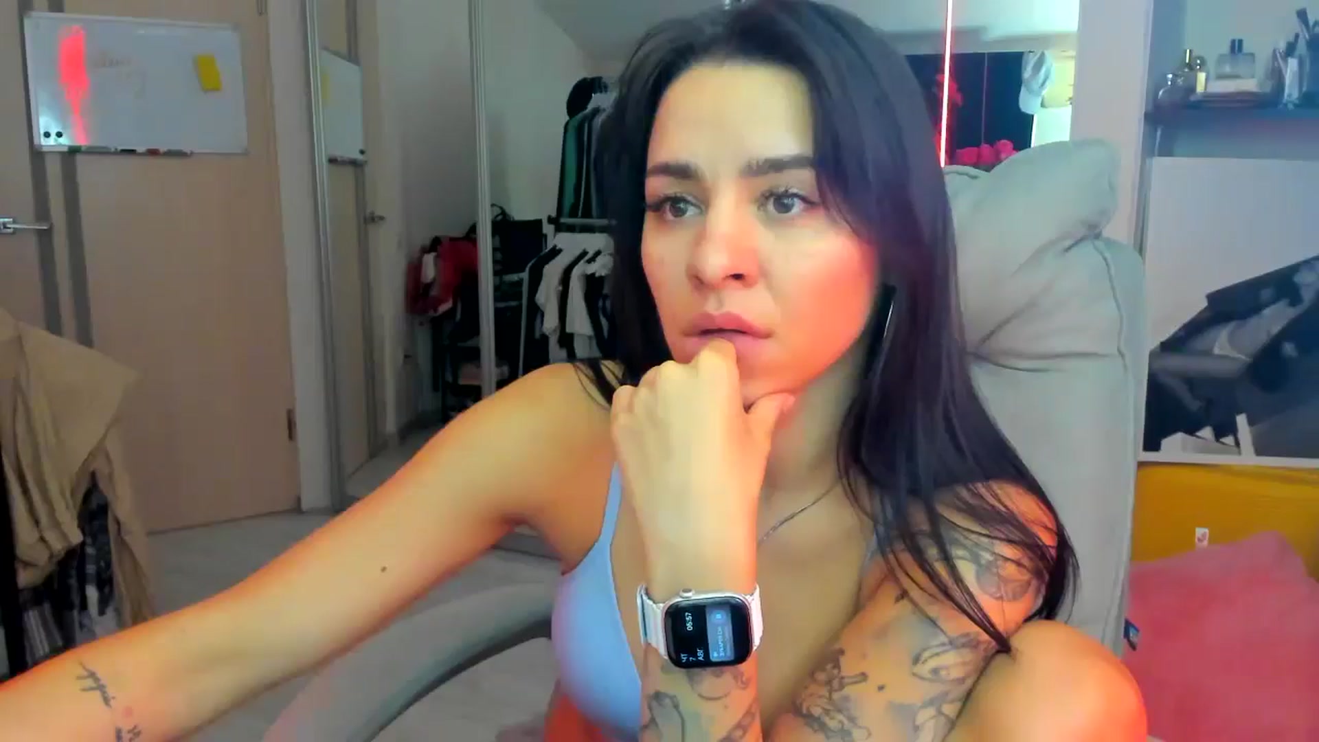 Gallery image thumbnail from BDayYaga's myfreecams stream on, 08/07/2025, 03:33 image 6 of 20
