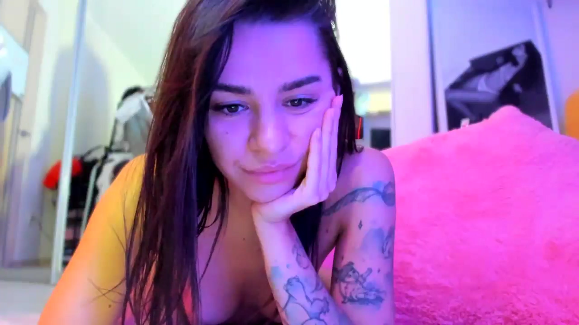 Gallery image thumbnail from BDayYaga's myfreecams stream on, 08/11/2025, 03:14 image 16 of 20