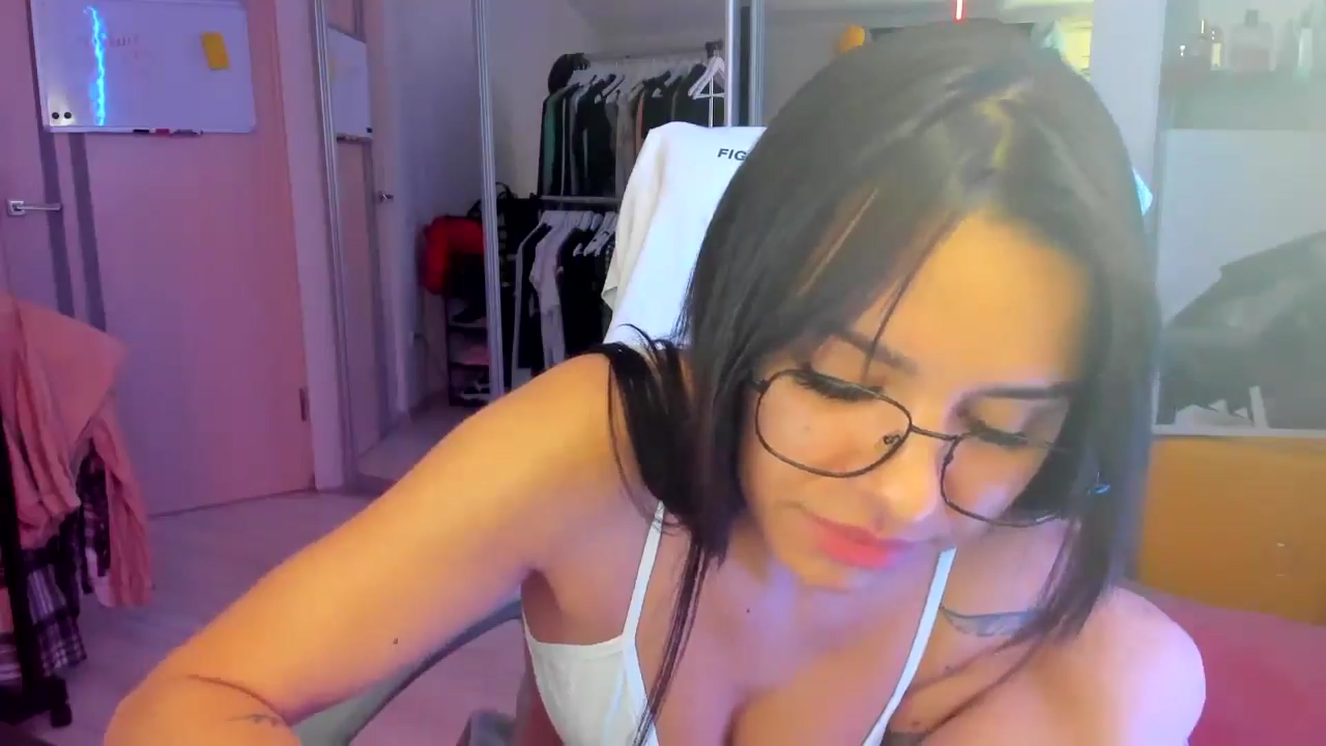 Gallery image thumbnail from BDayYaga's myfreecams stream on, 08/11/2025, 22:13 image 16 of 20