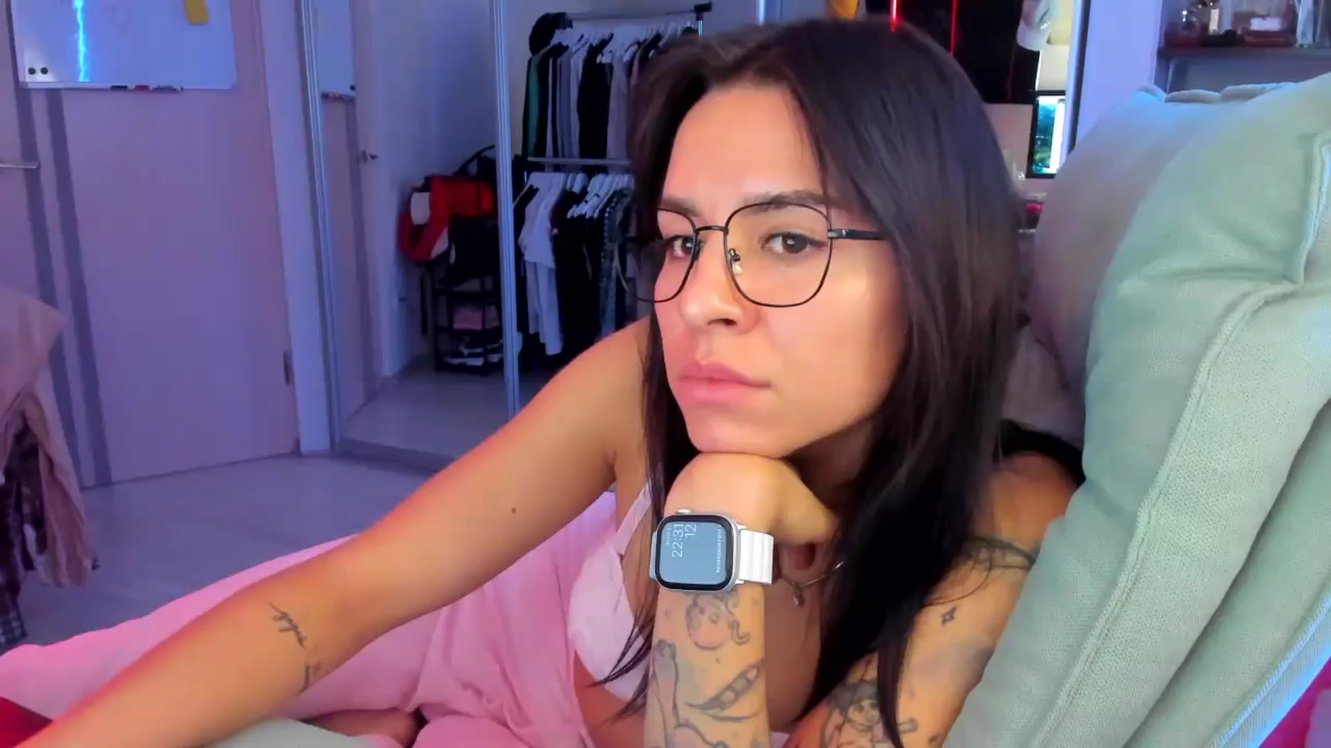 Gallery image thumbnail from BDayYaga's myfreecams stream on, 08/12/2025, 21:44 image 8 of 20