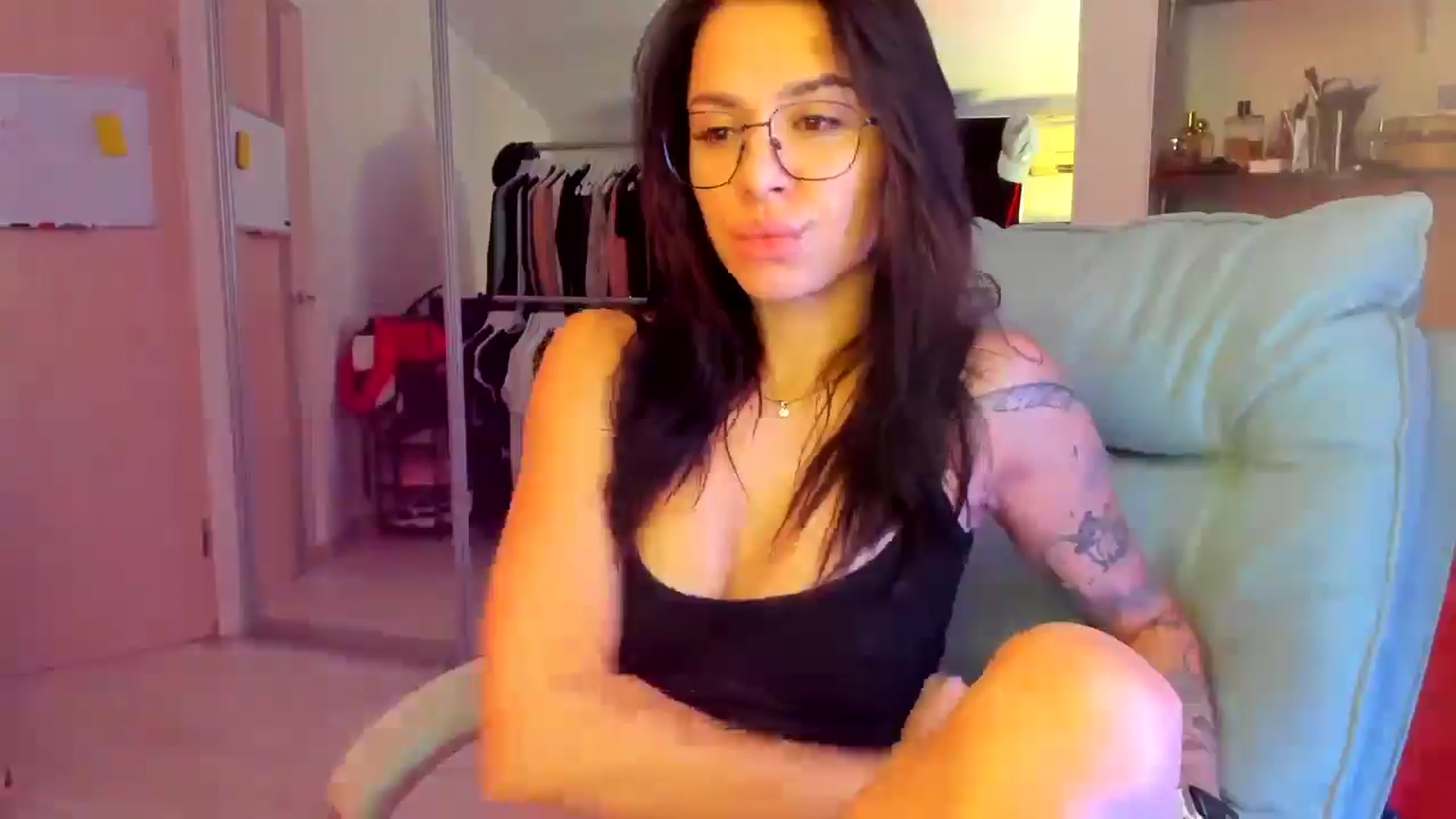 Gallery image thumbnail from BDayYaga's myfreecams stream on, 08/14/2025, 02:52 image 17 of 20